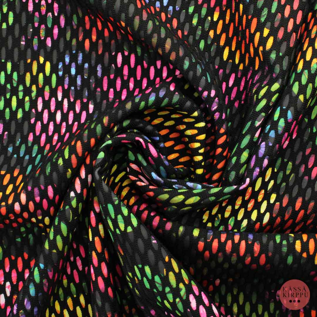 Kukkakuvioinen Vaatetuskangas - Pala