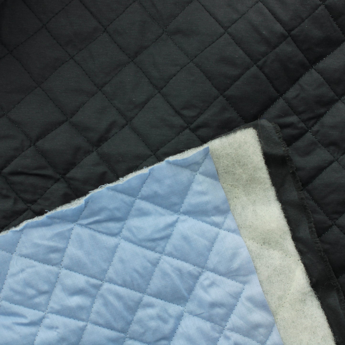 Tummanharmaa ja vaaleansininen Tikkikangas - Pala