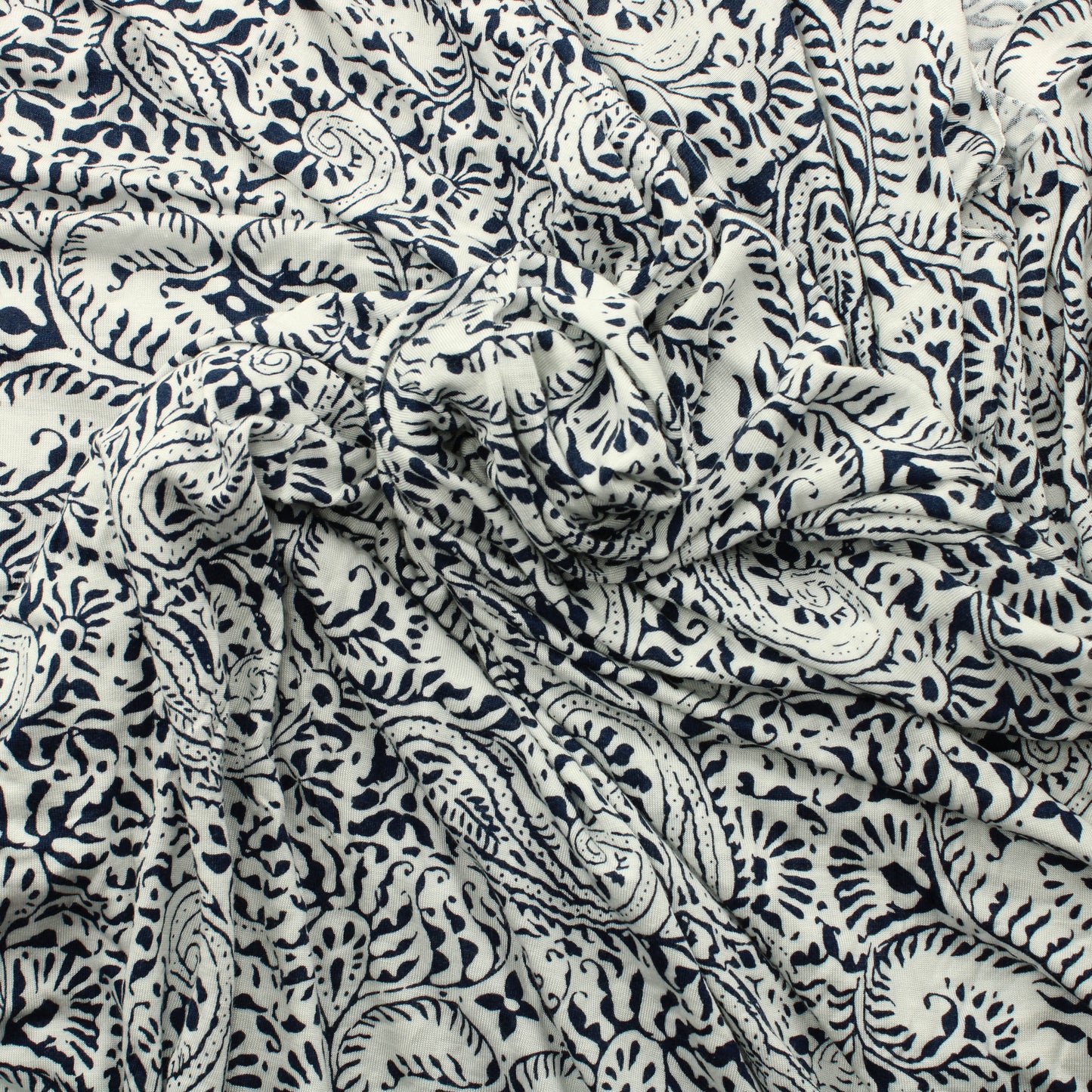 Sinivalkoinen kuviollinen Viskoositrikoo - Pala