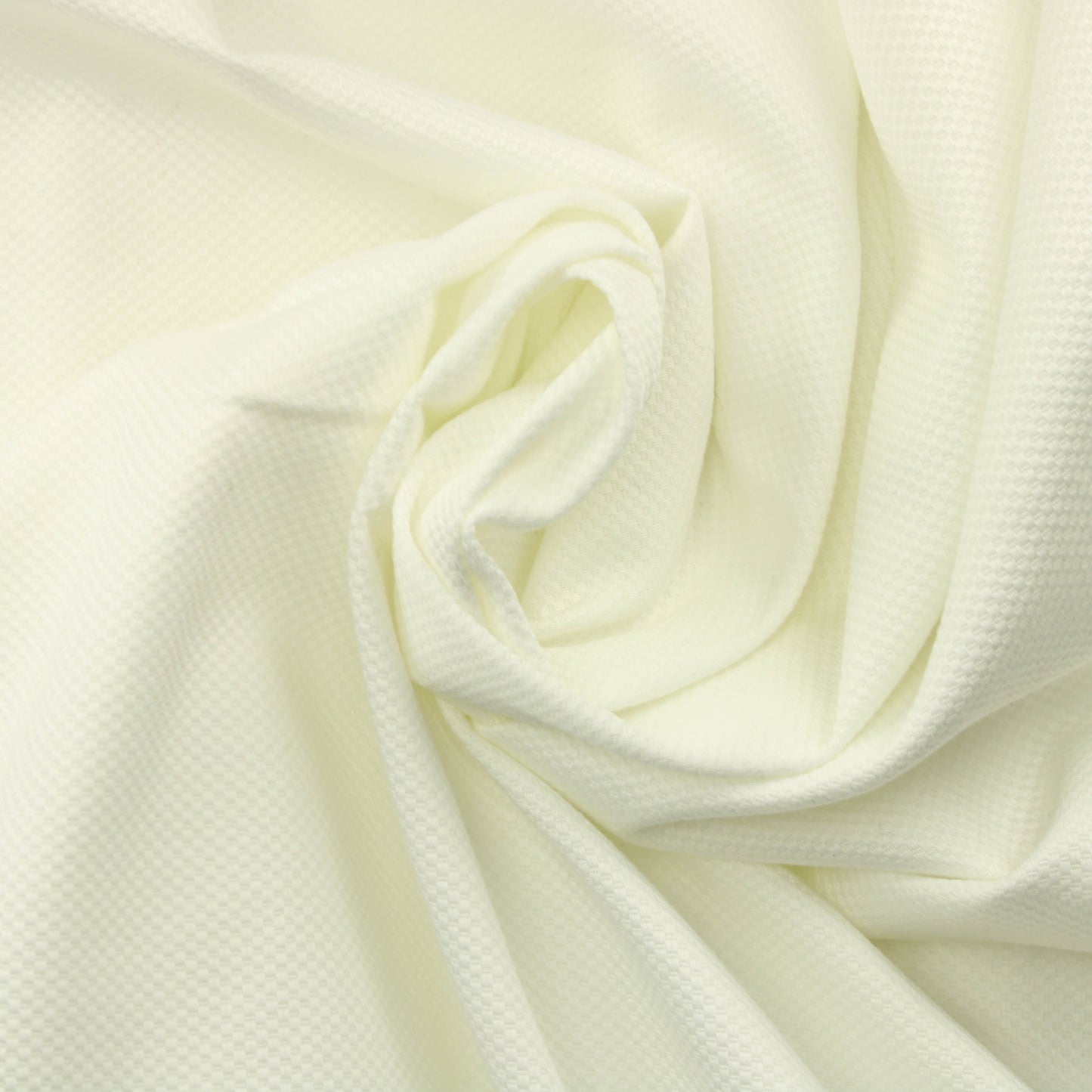 Valkoinen pieniruutuinen tekokuitu - Pala