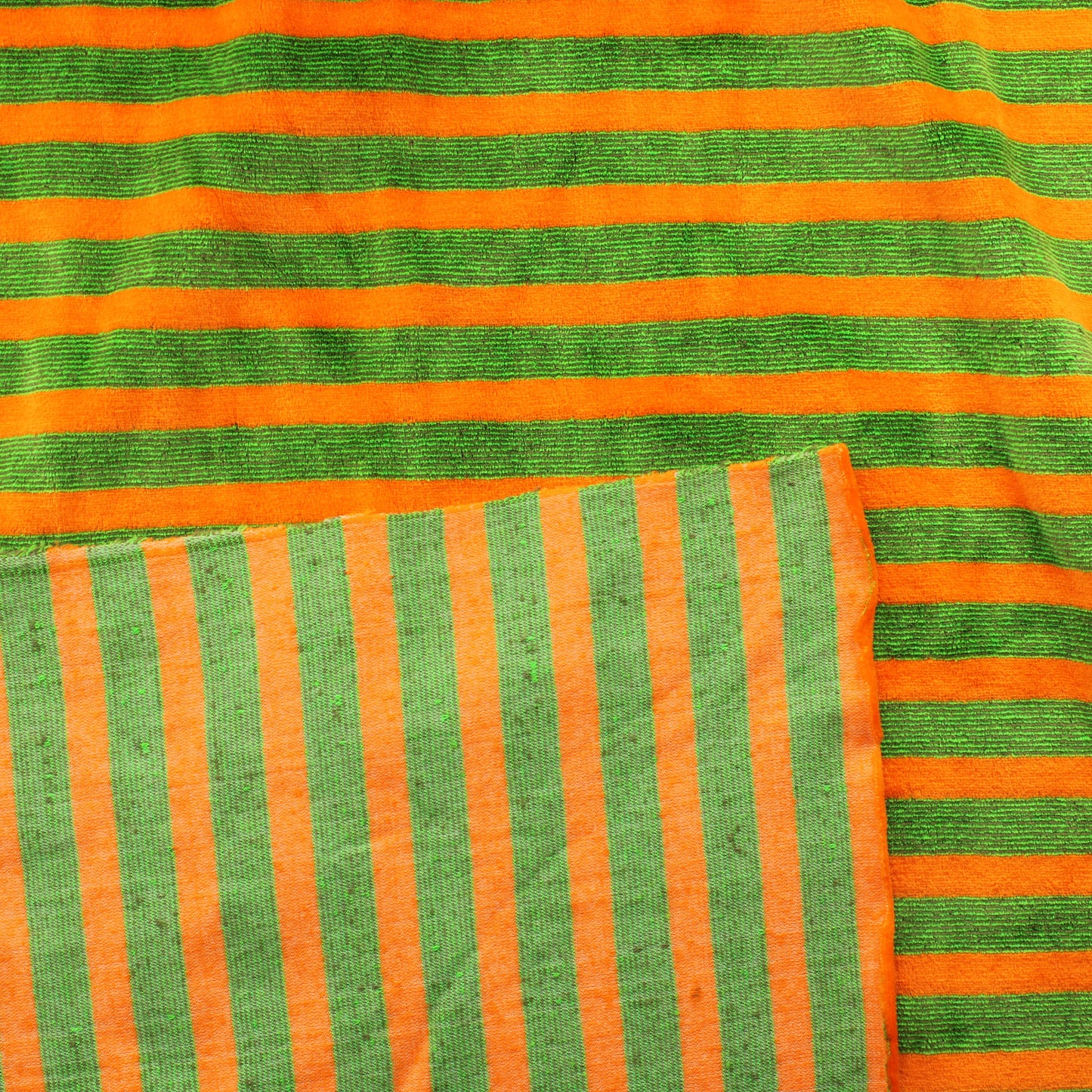 Oranssi-vihreä raita Joustosametti - Pala