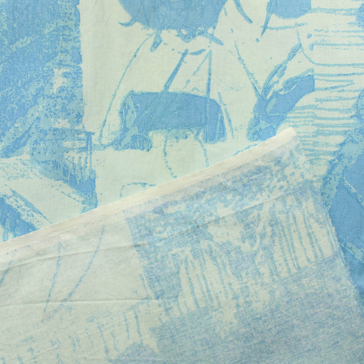 Vaaleansininen kuviollinen Puuvillasekoite - Pala