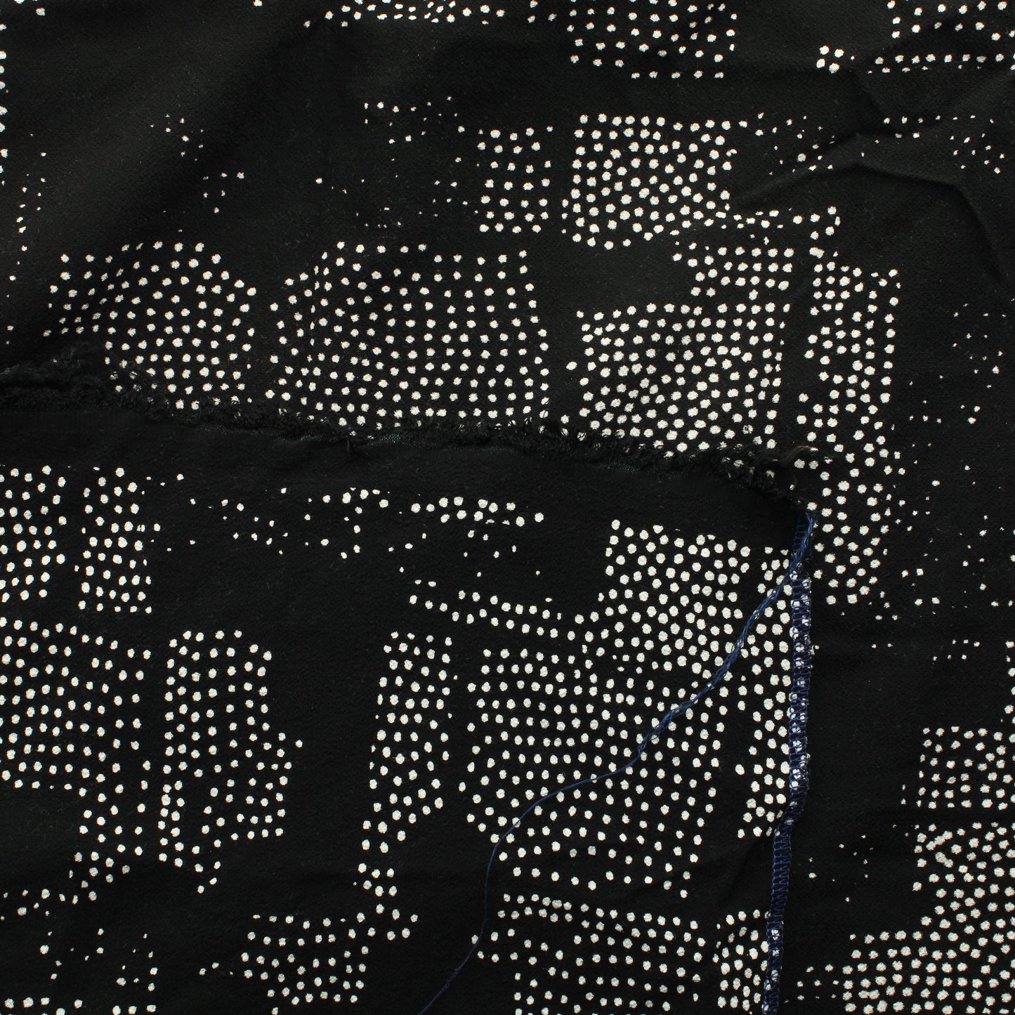 Musta valkokuvioinen Vaatetuskangas - Pala