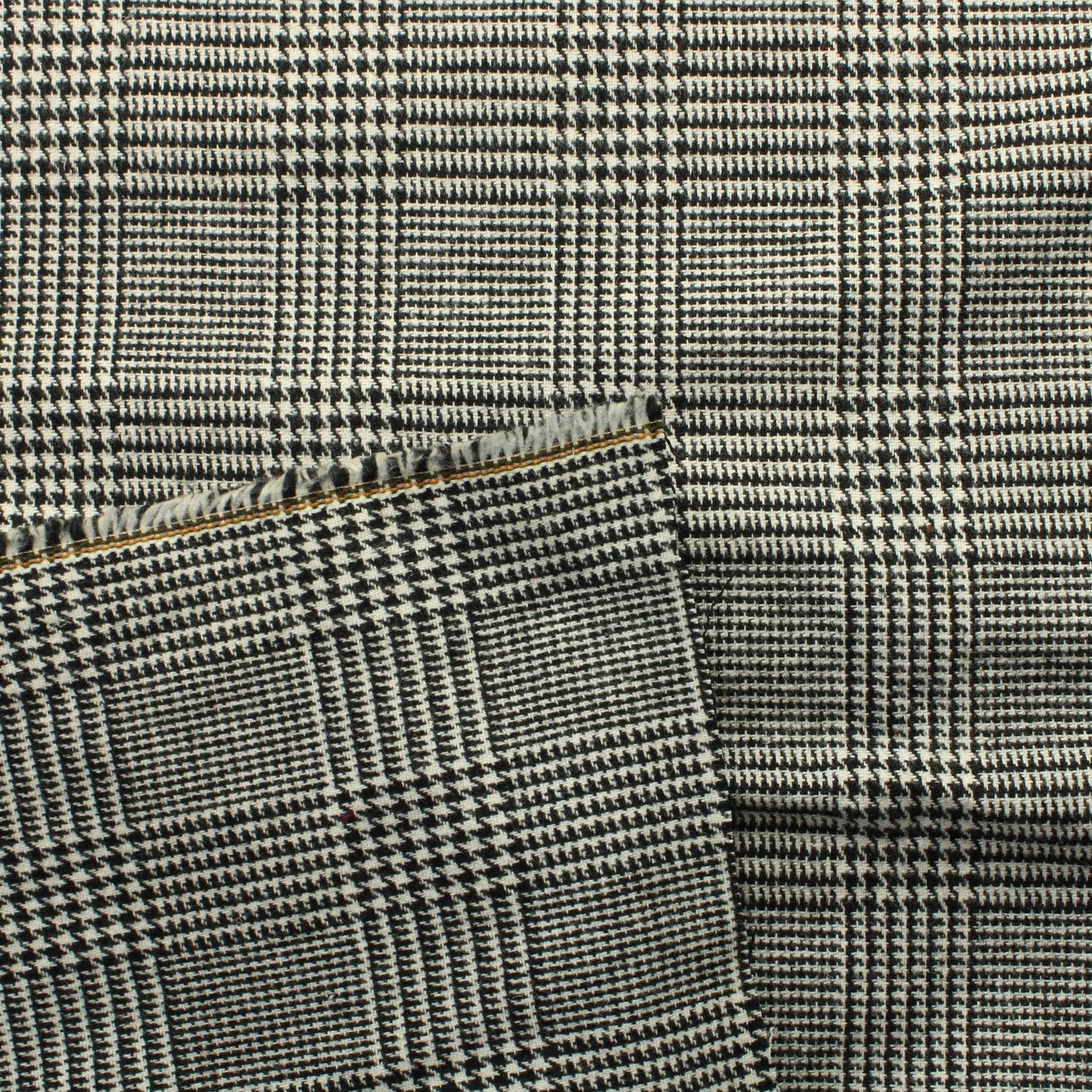 Designers Guild Mustavalkoinen Verhoilukangas - Pala