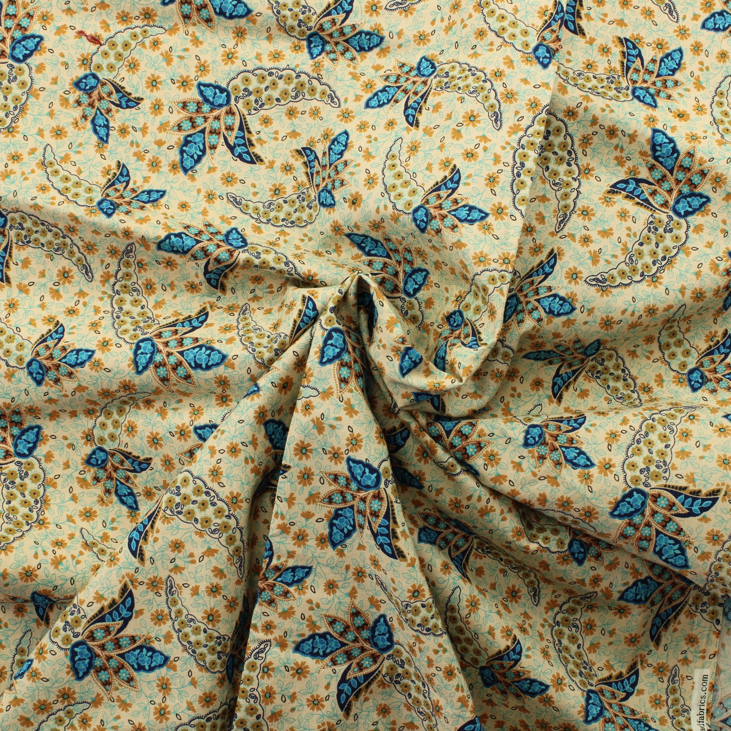 Kuviollinen Puuvilla - Pala