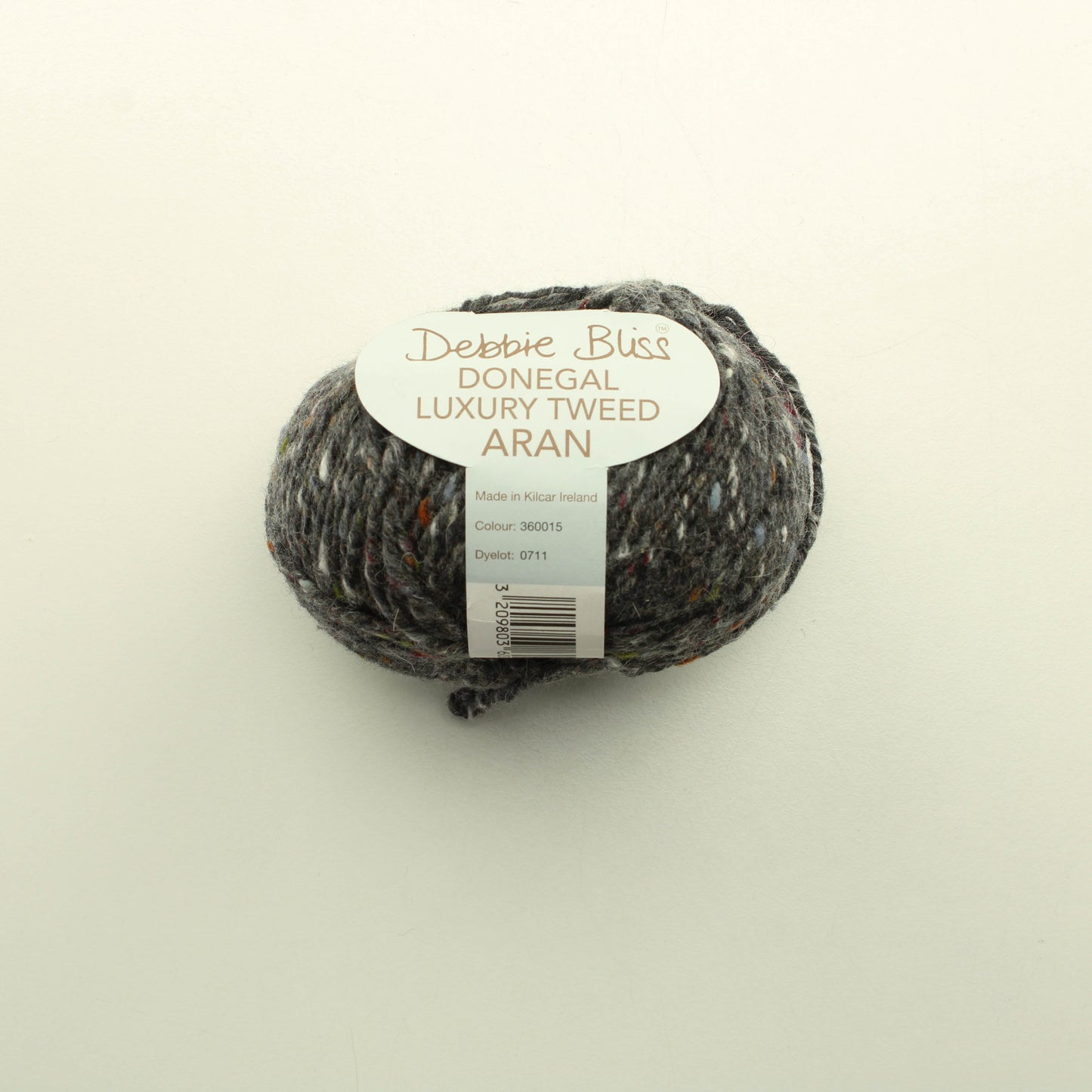 Debbie Bliss Donegal Luxury Tweed Aran - 360015 Lankapussi 588 (300g)