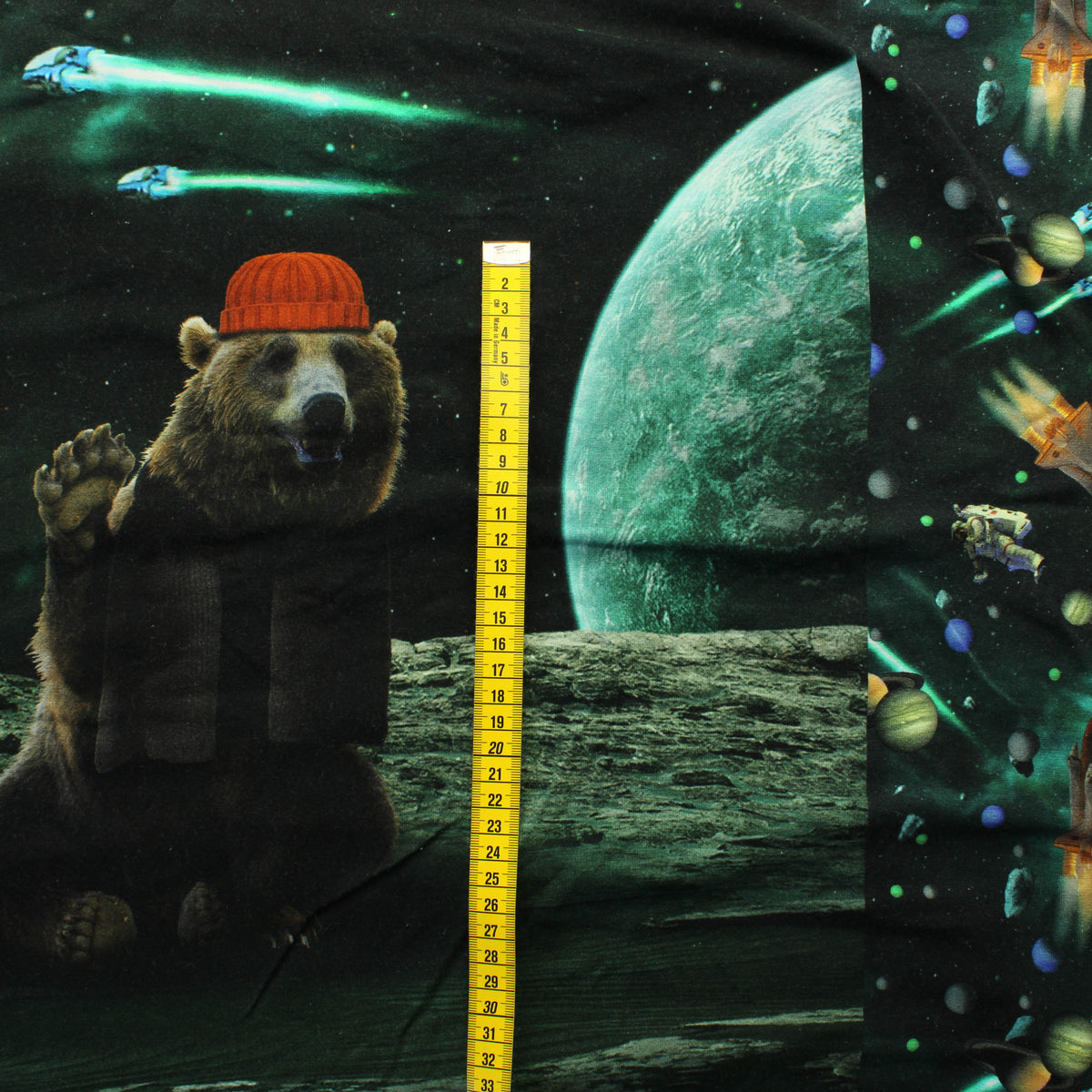 Bear in Space Trikooraportti - Pala