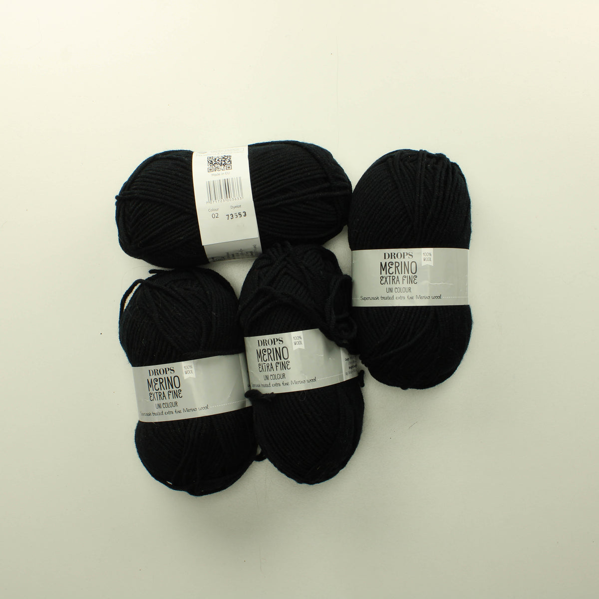 Drops Merino Extra fine - 02 Lankapussi 989 (200g)