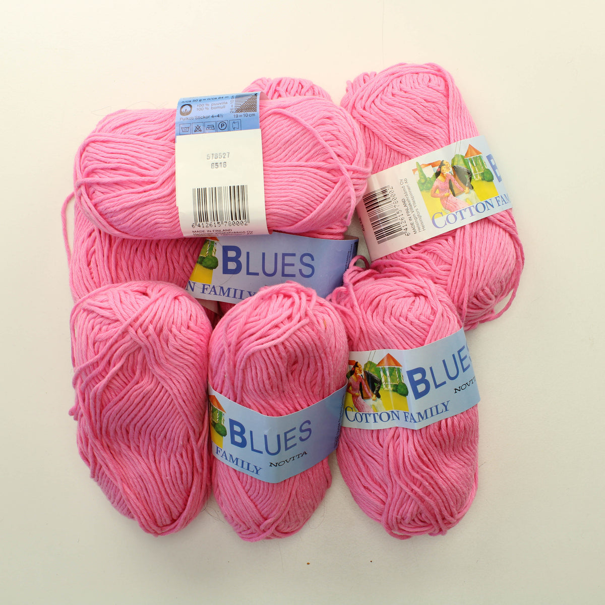 Novita Blues - 6516 Lankpussi 715 (330g)