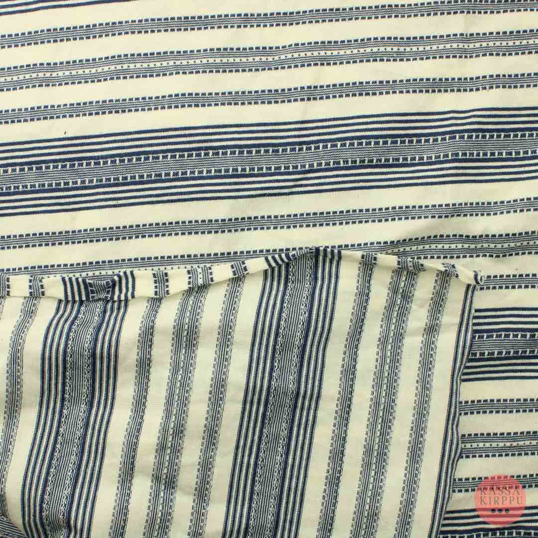 Luonnonvalko-sininen raita Trikoo - Pala