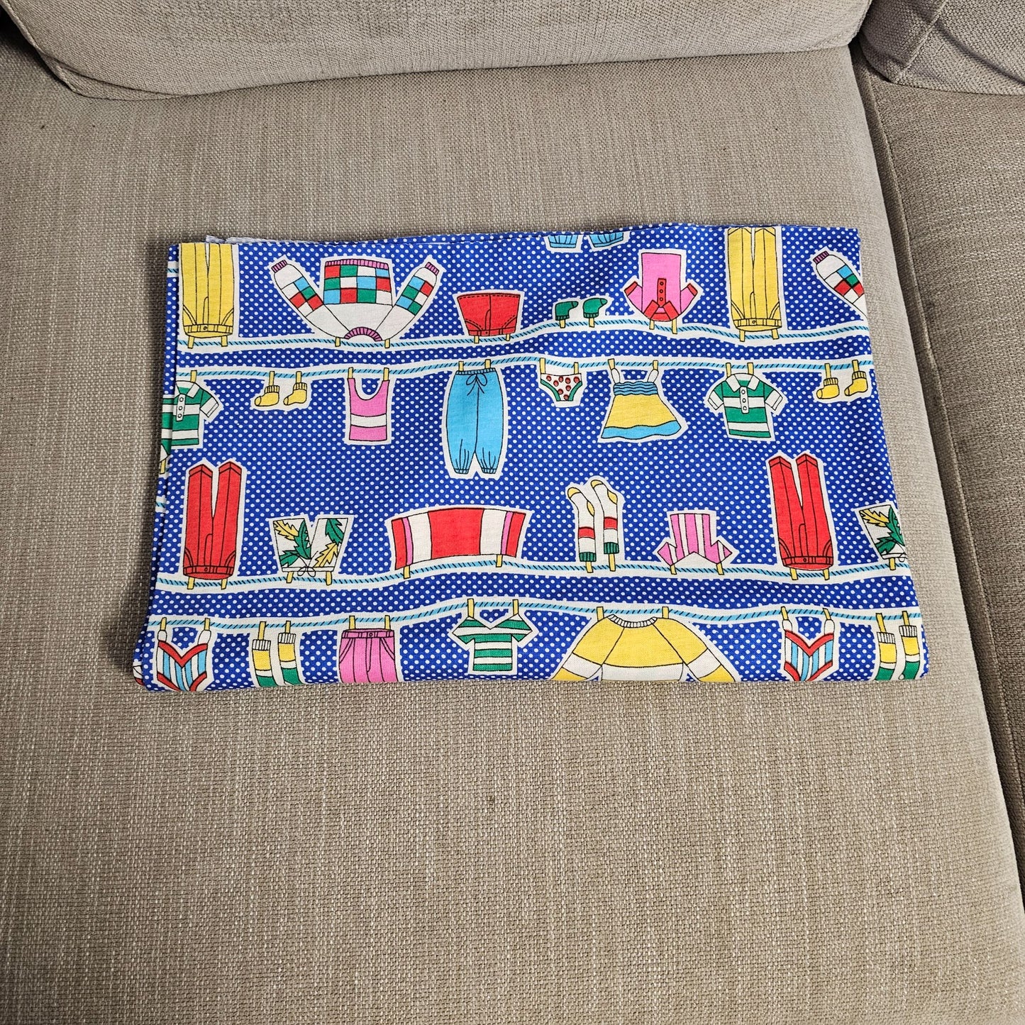 Värikäs trikoo - 1