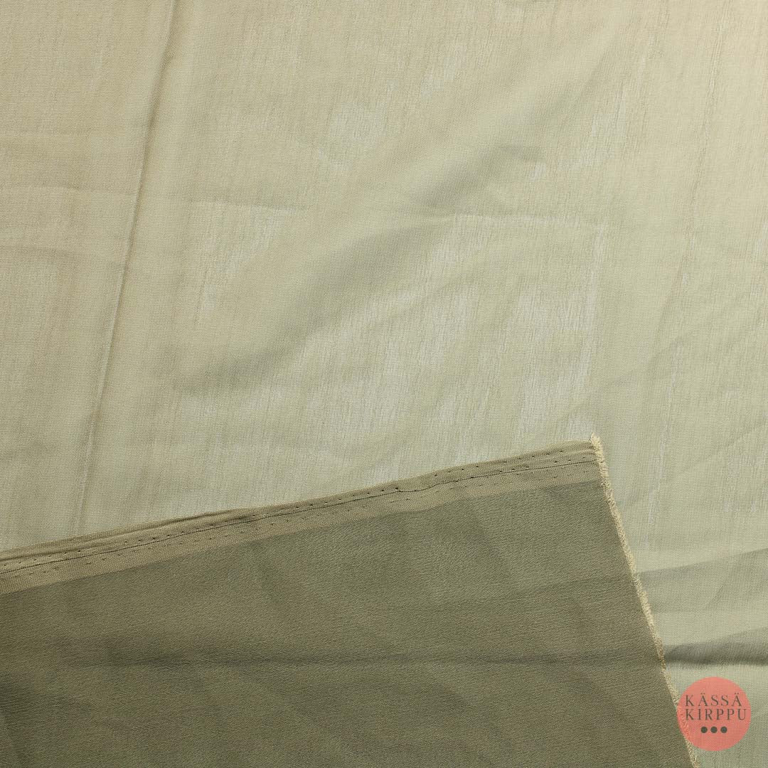 Mustaa ja bigeä Vaatetuskangas - Pala