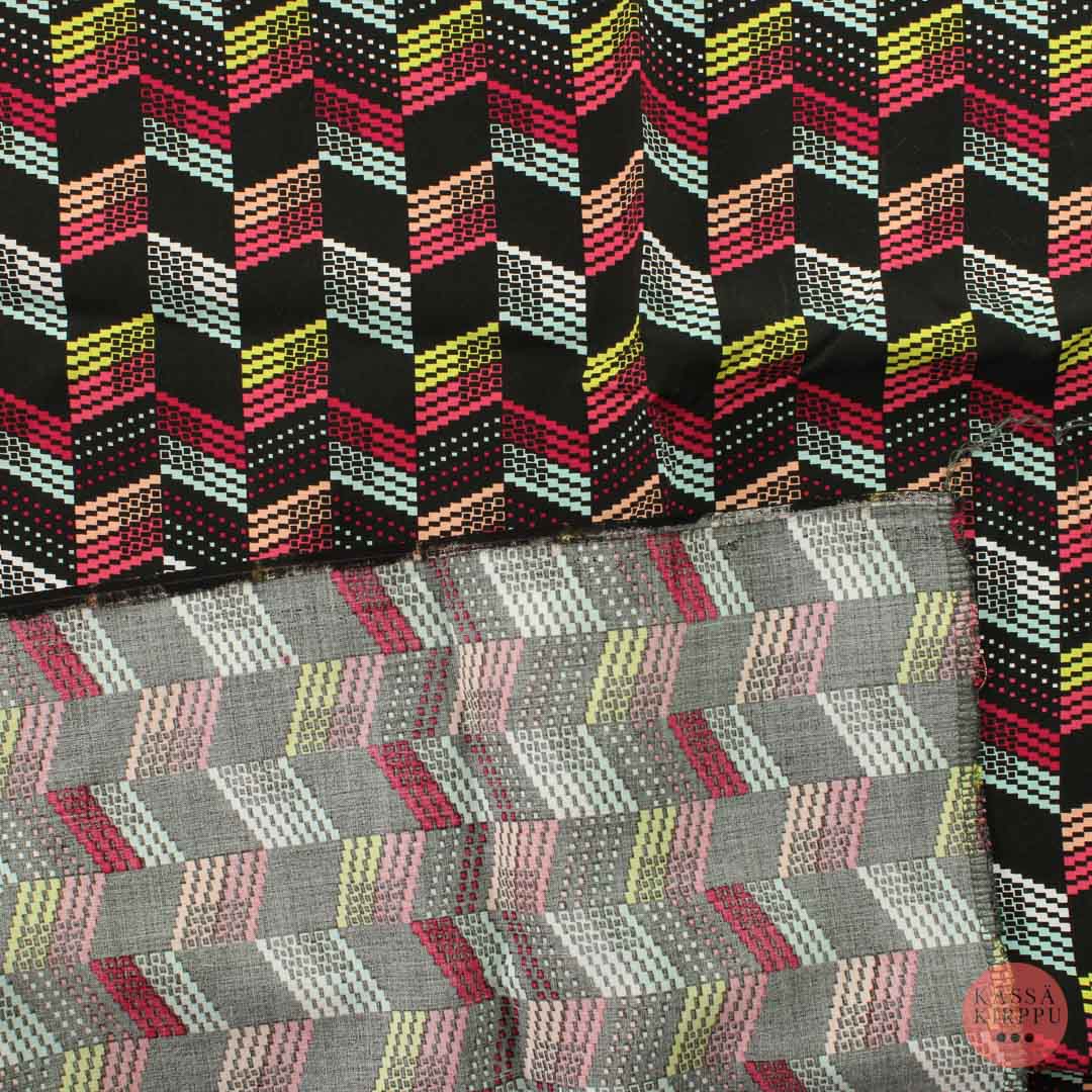 Kuviollinen monivärinen Viskoosipuuvilla - Pala