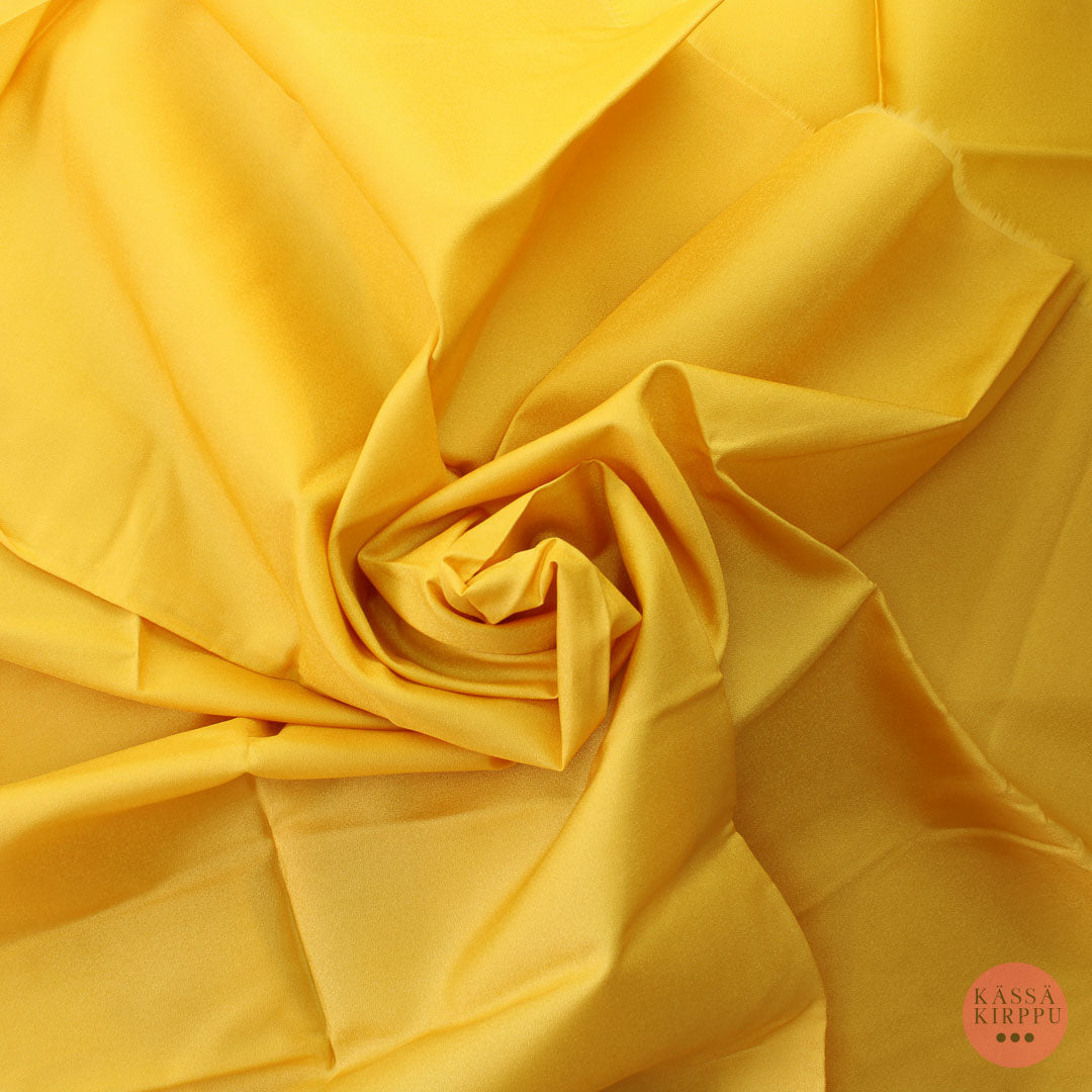 Keltainen tekokuitu - Pala