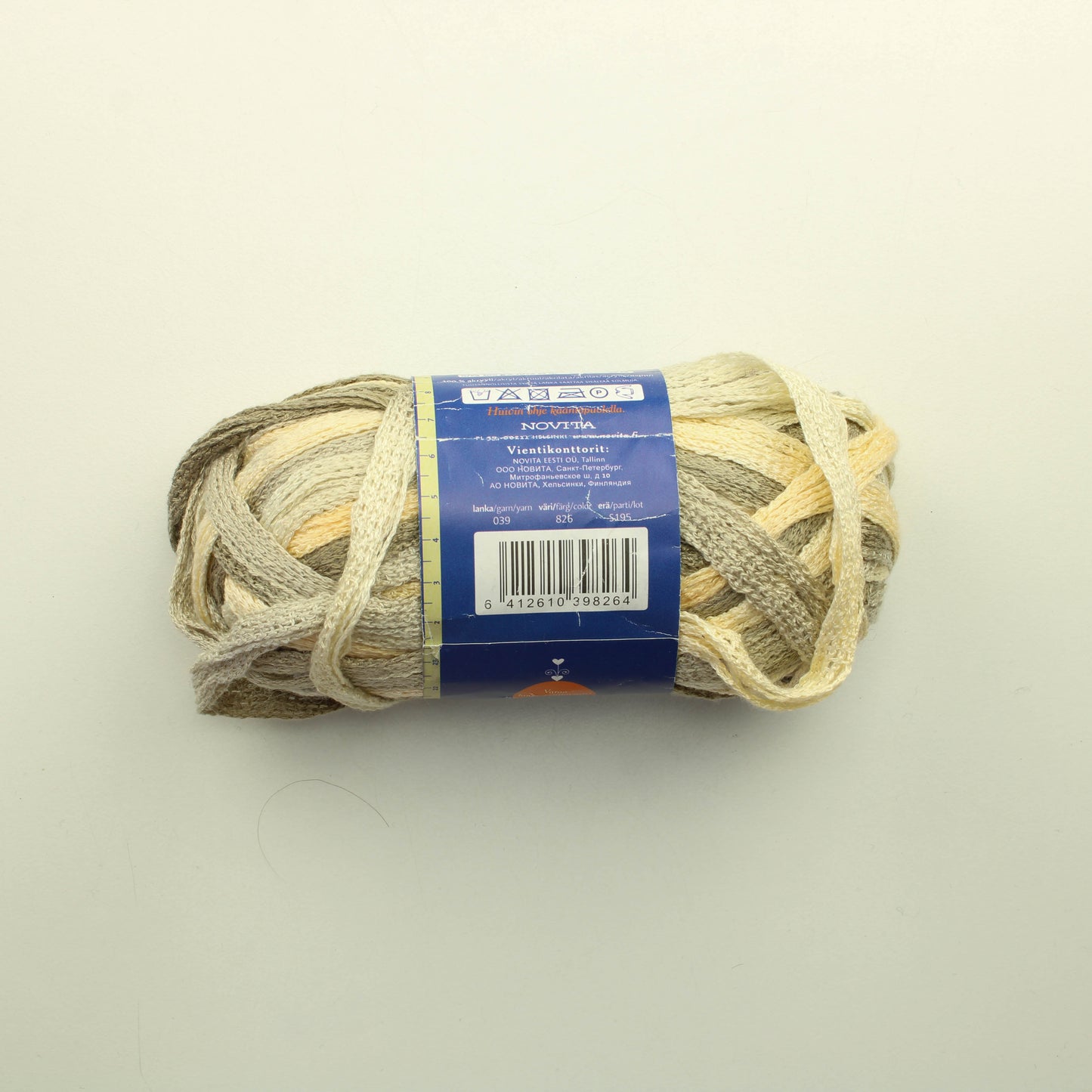 Novita Frilla - 826 (100g)