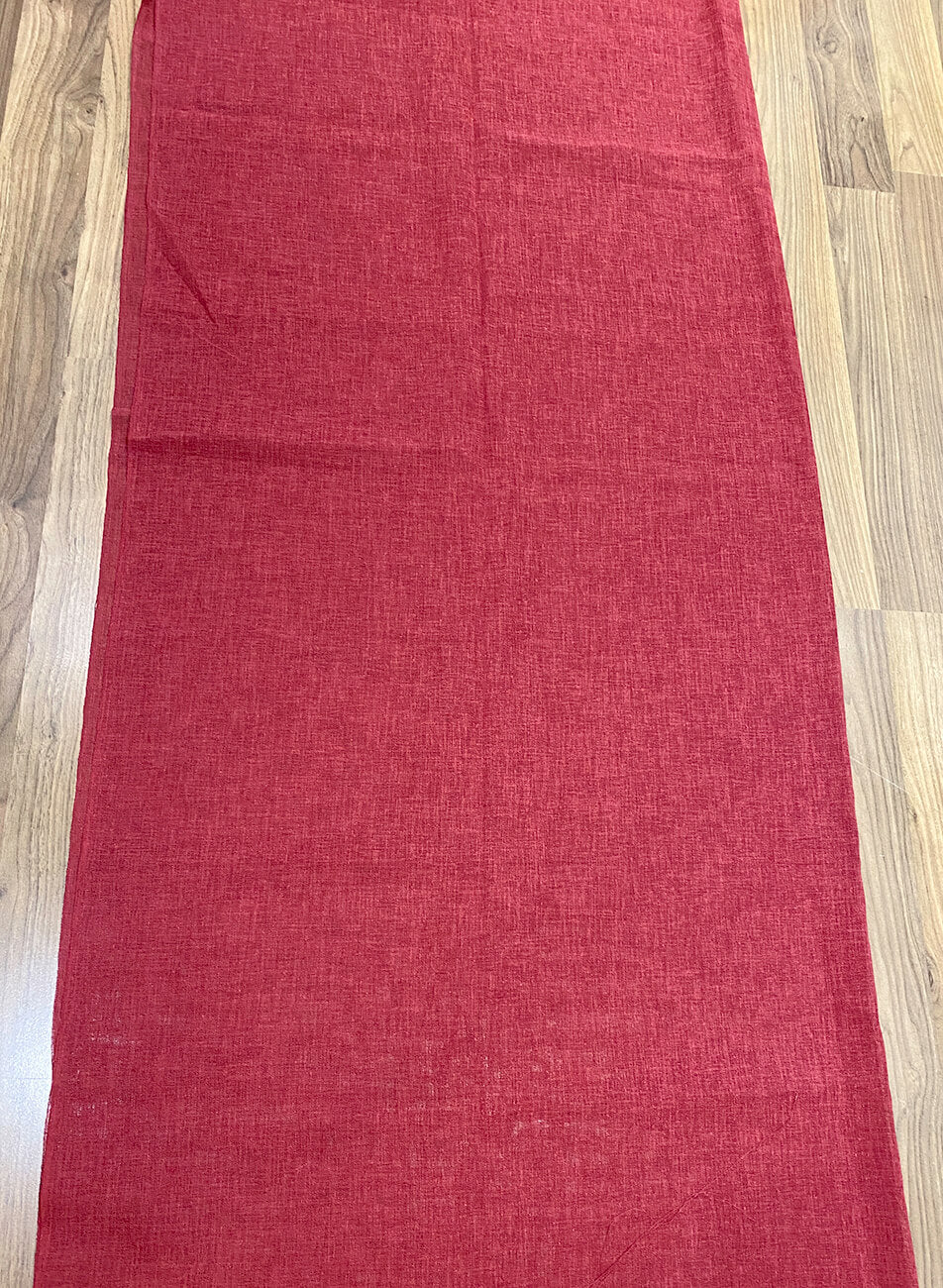 Marjapuuronpunainen verhokangaspala - 2