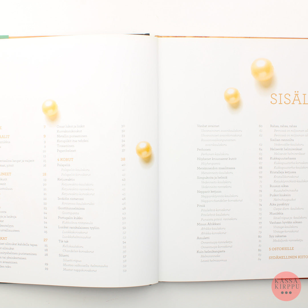 Johanna Vireaho, Sari Tammikari: Jewels of Memories