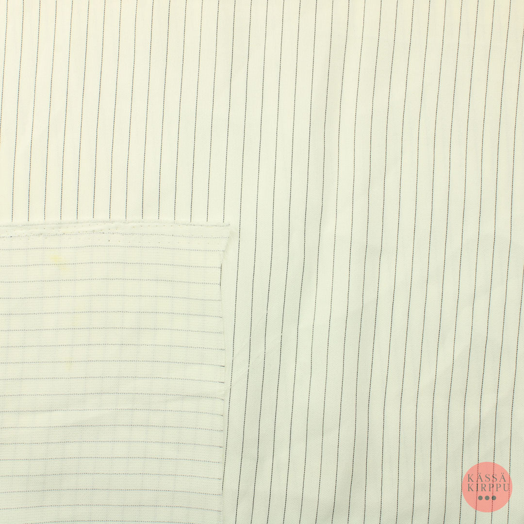 Raidalllinen Vaatetuskangas - Pala