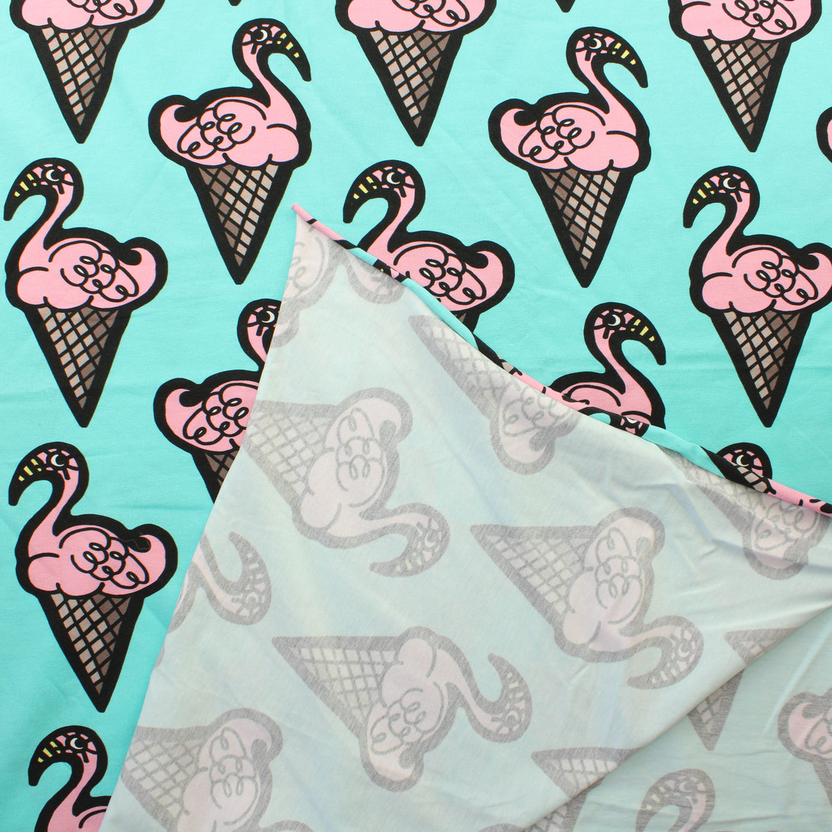 Flamingojätskit Trikoo - Pala