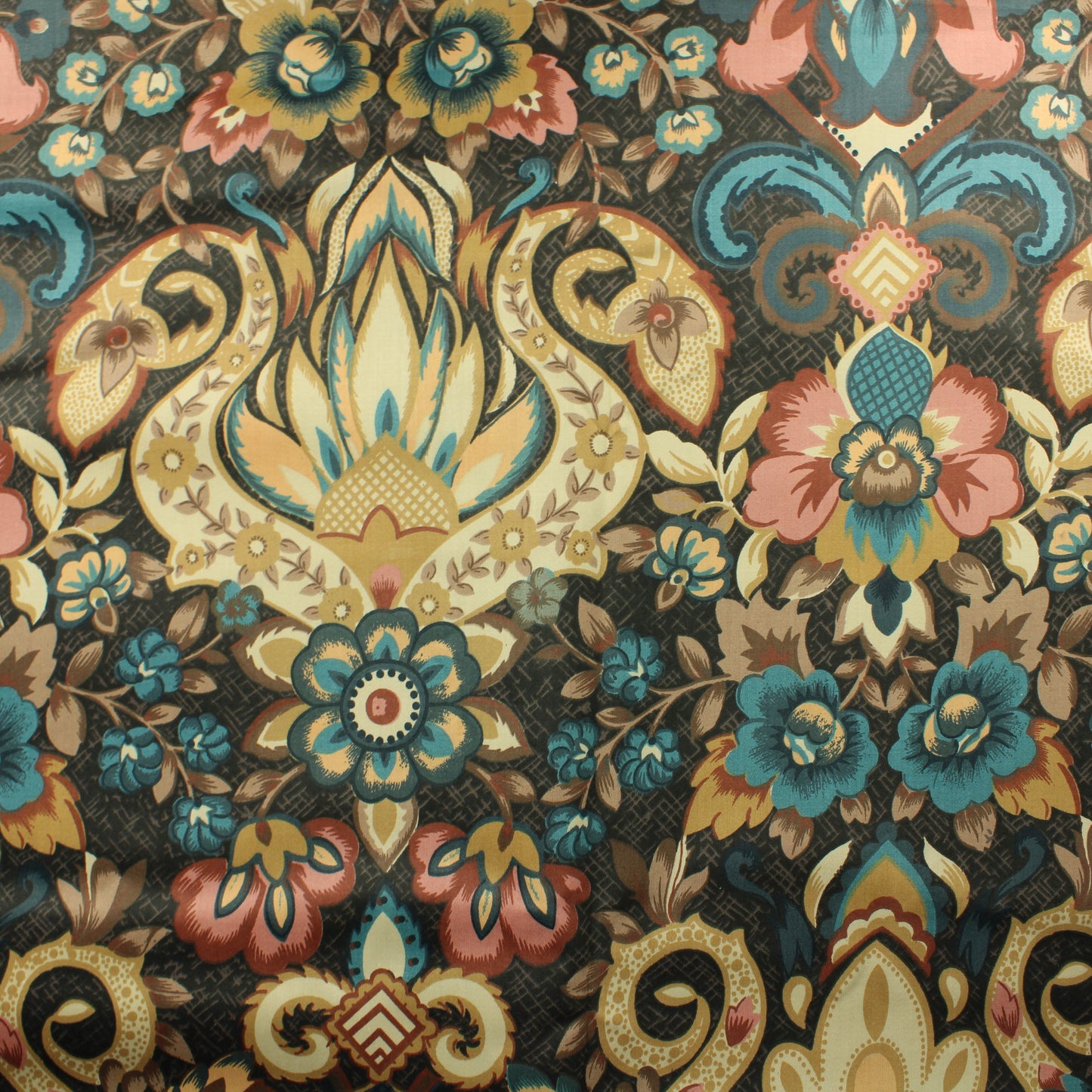 Kukka ja ornamenttikuvioinen Puuvillasatiini - Pala