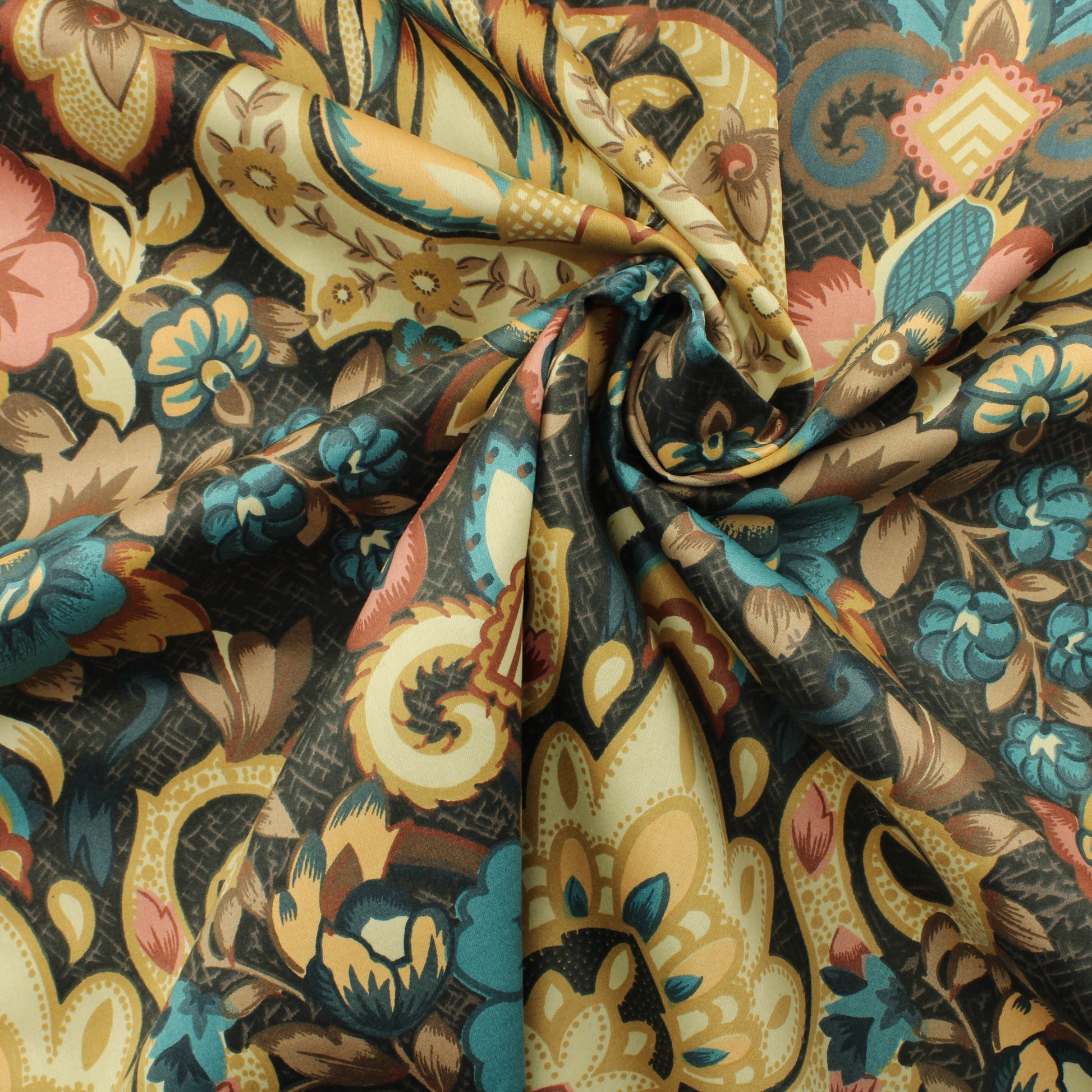 Kukka ja ornamenttikuvioinen Puuvillasatiini - Pala