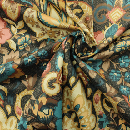 Kukka ja ornamenttikuvioinen Puuvillasatiini - Pala