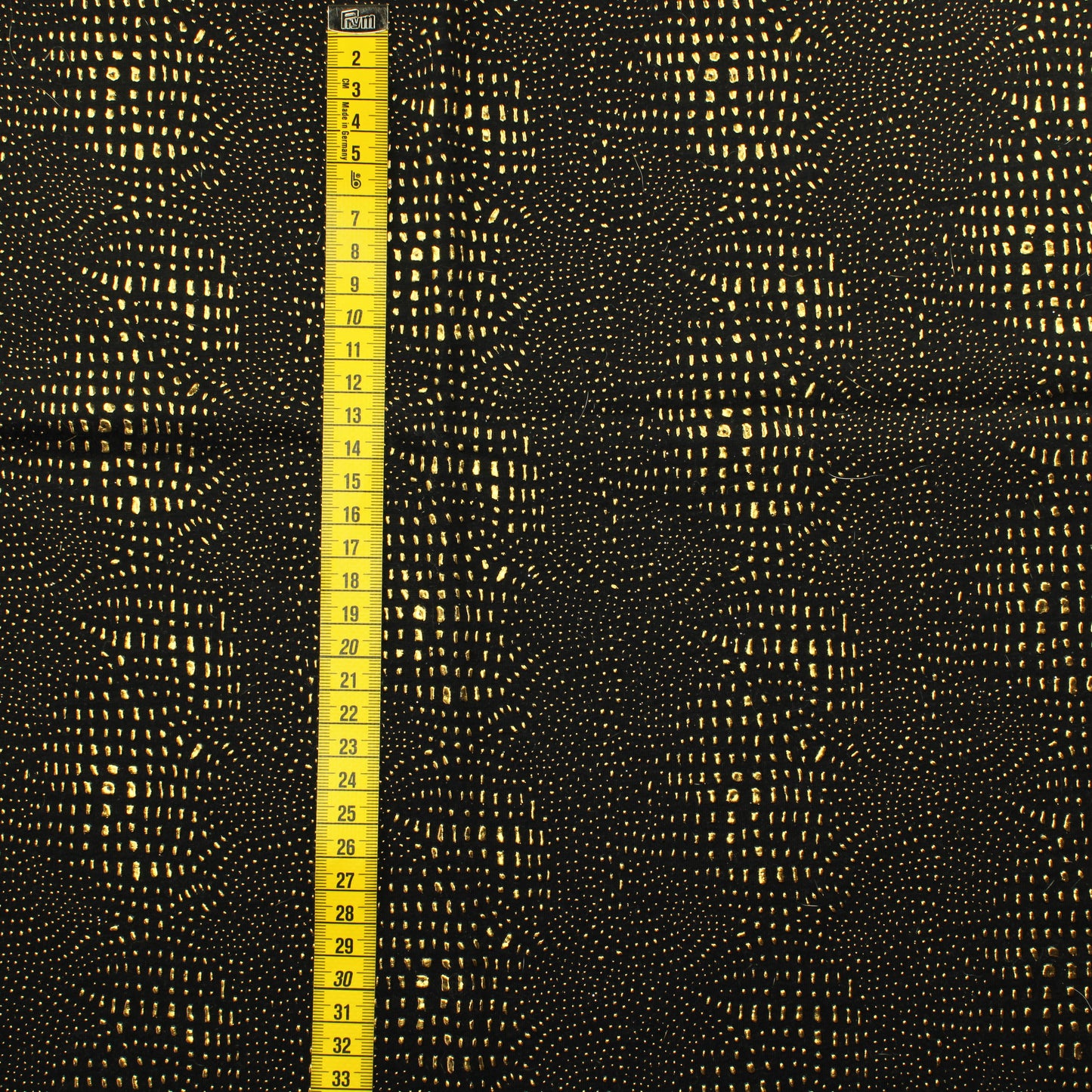 Kultakuvioinen Ohut Neulos - Pala