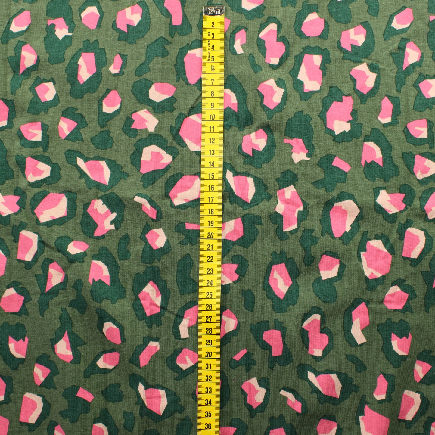 Pinkki-vihreä pantterin pilkku Trikoo - - Palapaketti