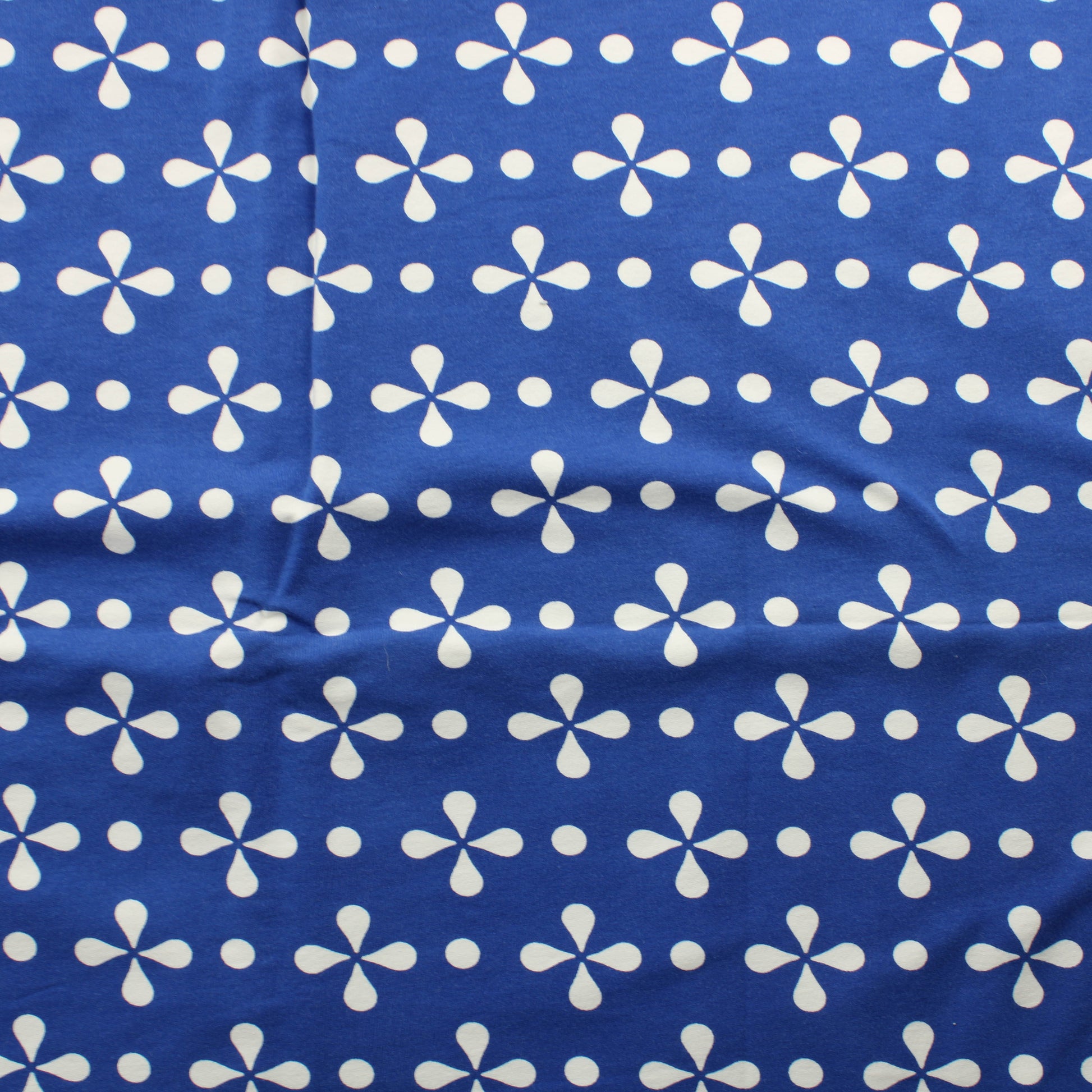 Sinivalkoinen kukka JC - Pala