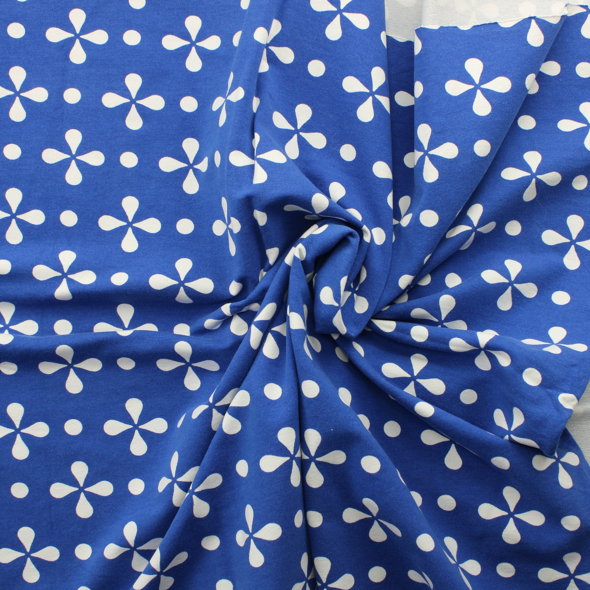 Sinivalkoinen kukka JC - Pala