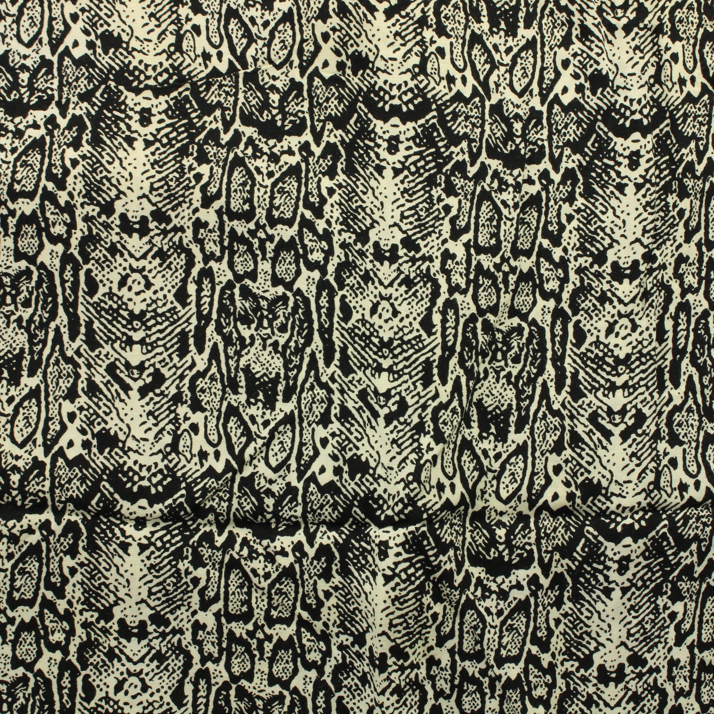 Käärmeennahka kuosinen Viskoosi - Pala