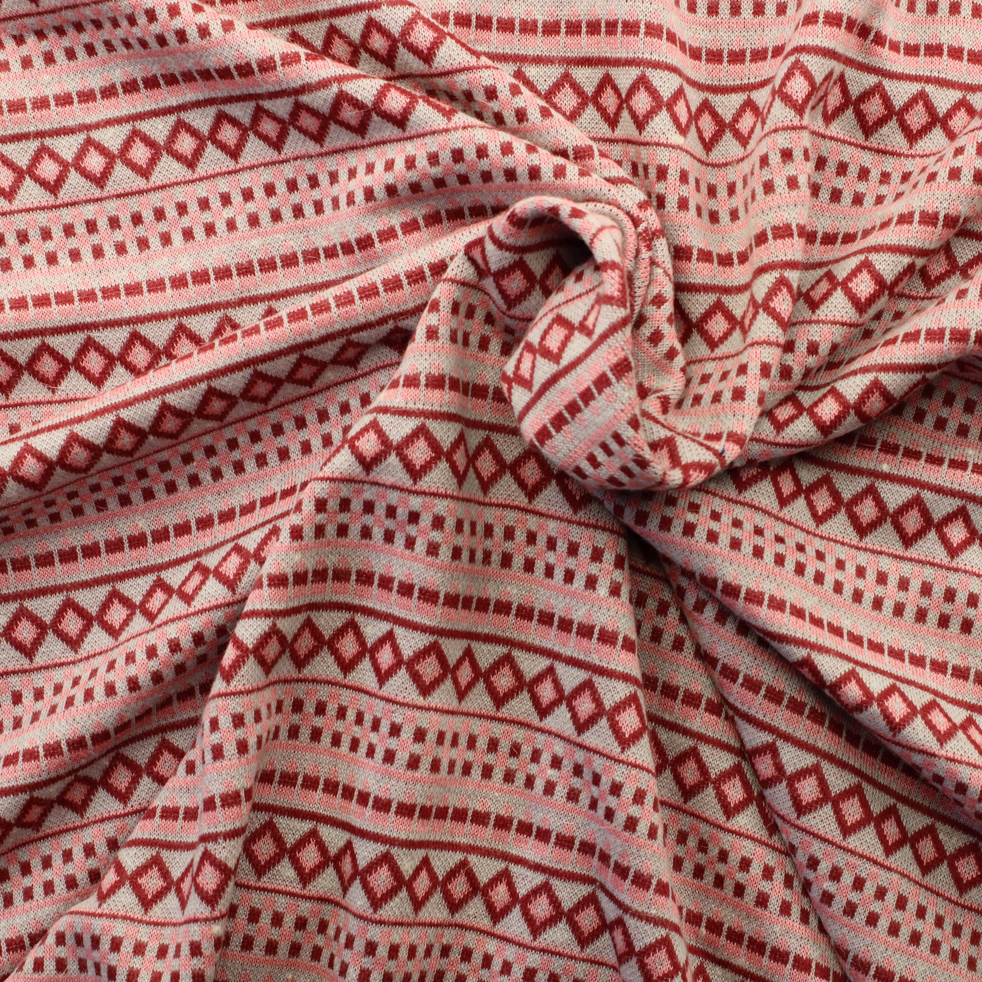 Puna-harmaa kuviollinen villaskeoiteneulos - Pala