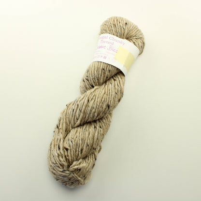 Debbie Bliss Donegal Chunky Tweed - 292104  (osa vyyhdistä avattu, mutta käyttämättämiä)