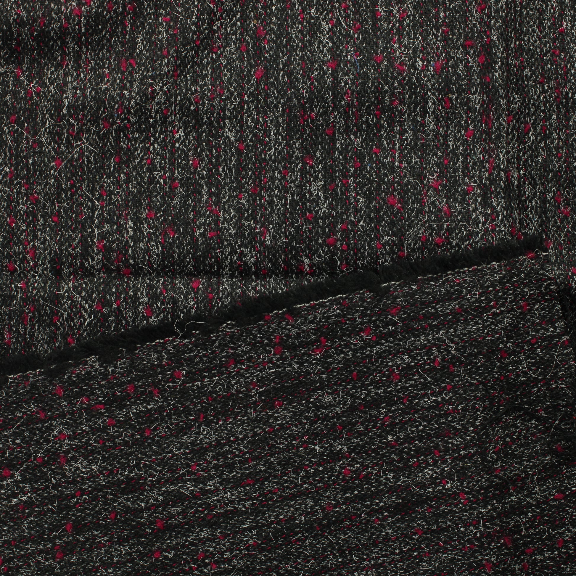 Musta-valko-punainen Vaatetuskangas - Pala