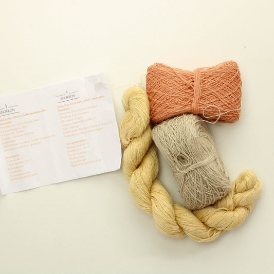 Knokkon nokkos-hammpu-puuvillalanka kasvivärjätty minivyyhti - Lankapussi