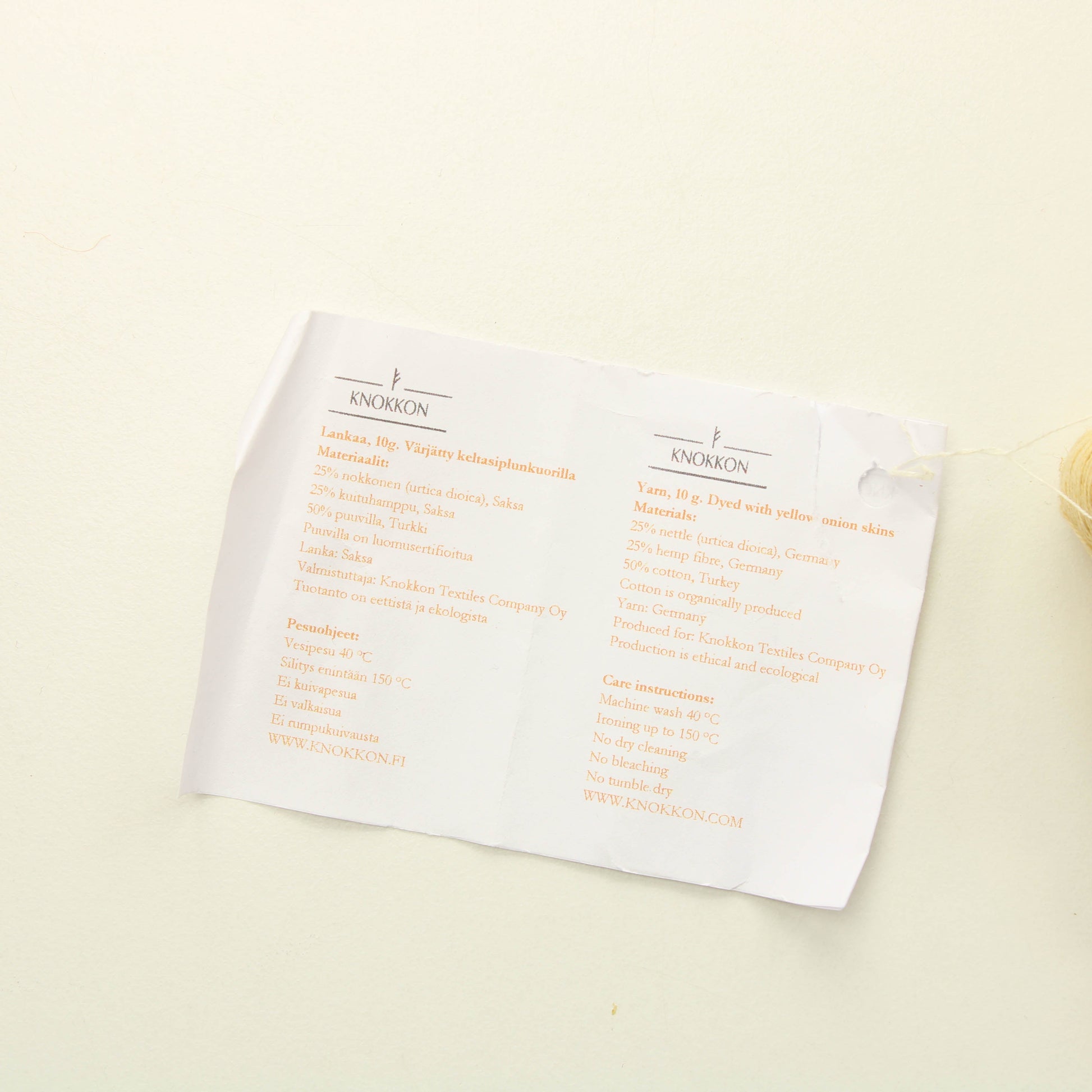 Knokkon nokkos-hammpu-puuvillalanka kasvivärjätty minivyyhti - Lankapussi
