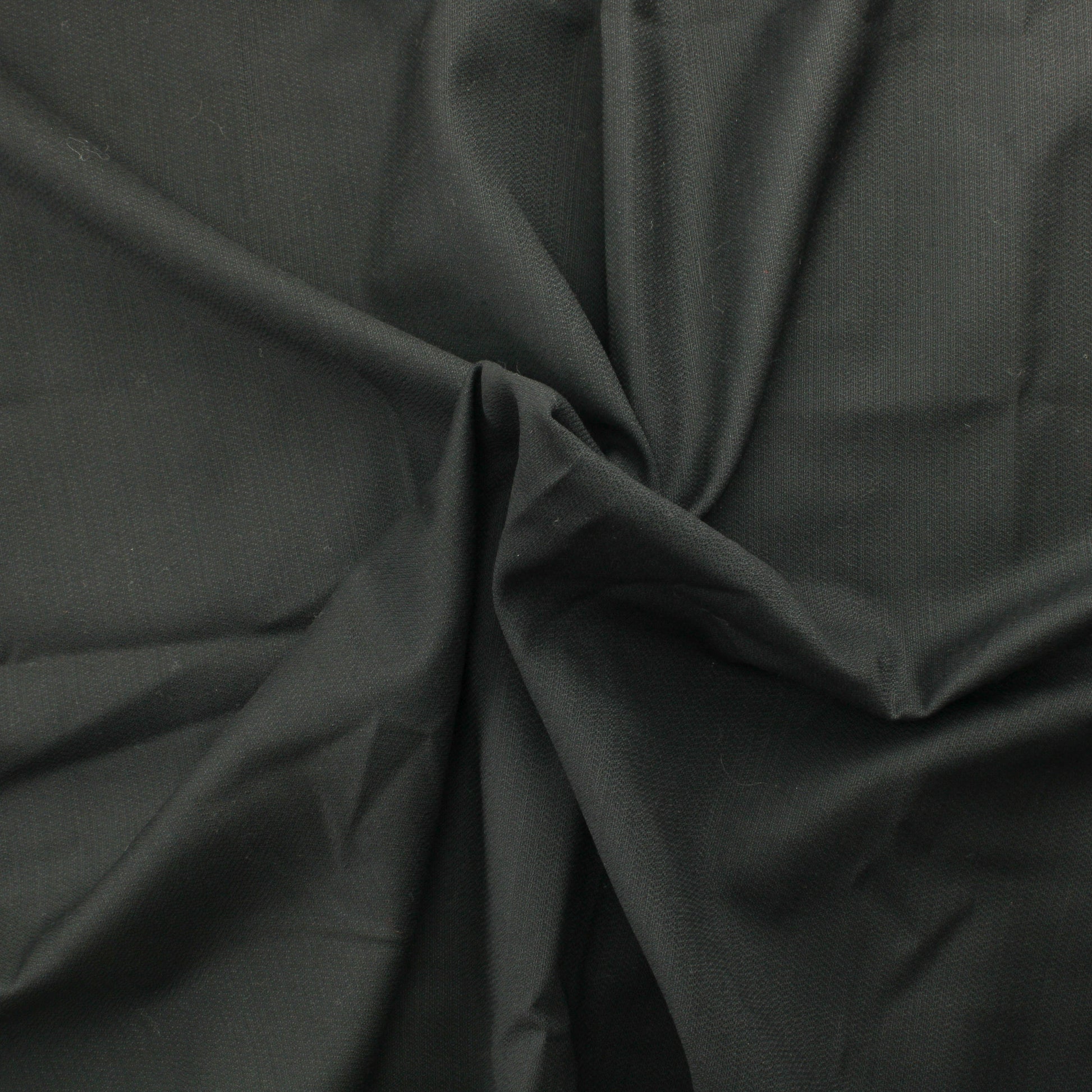 Musta raidoitettu - Pala