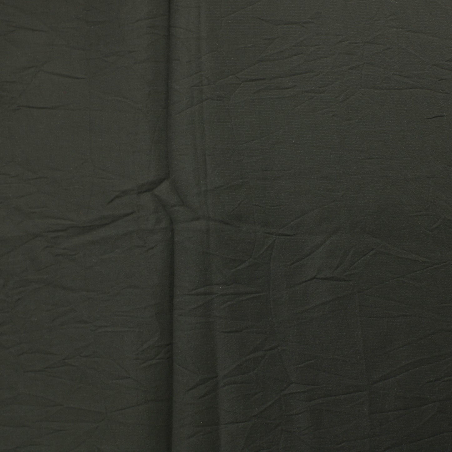 Vaakaraitainen musta Vaatetuskangas - Pala