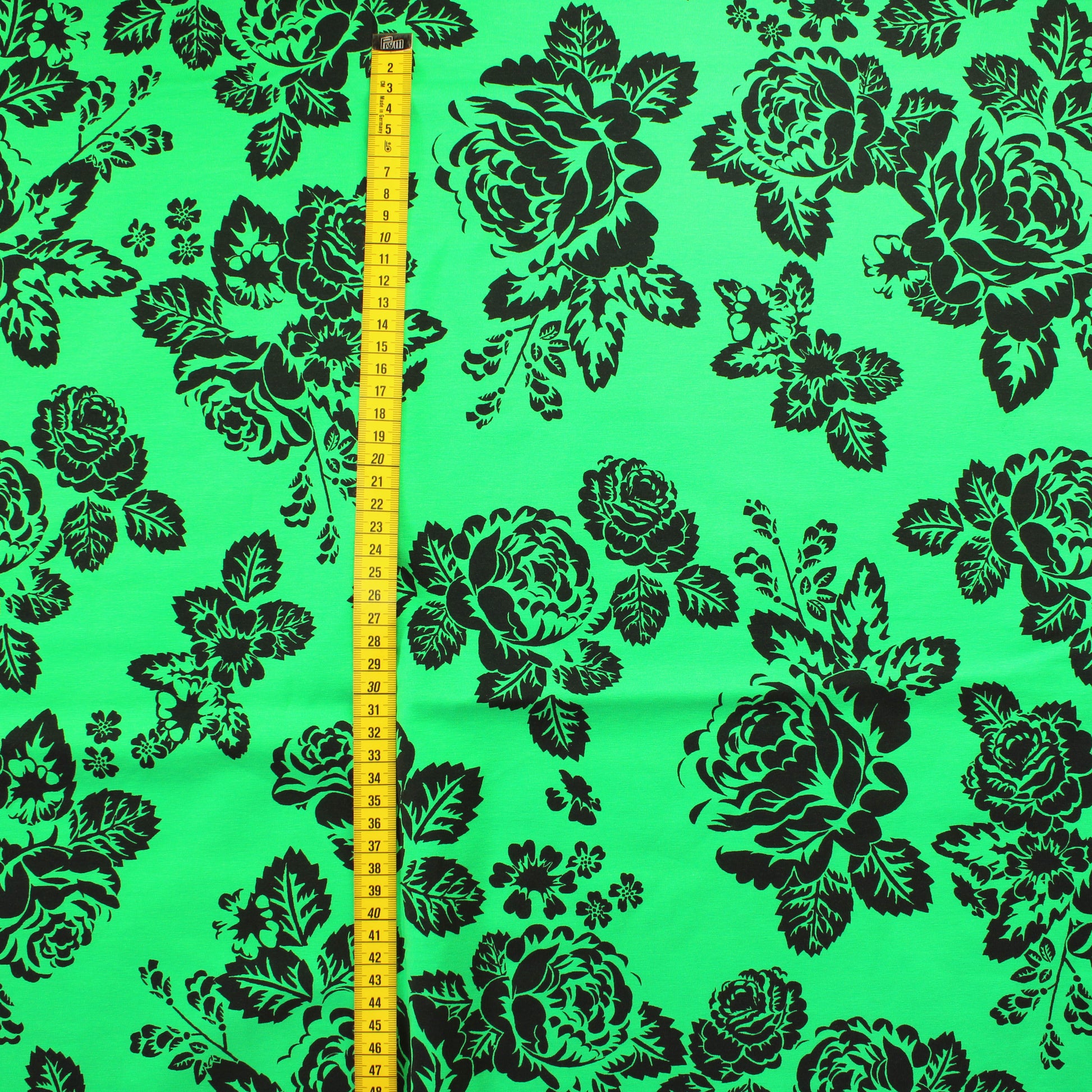 Ommellinen Babushka Roses vihreä Trikoo - Pala