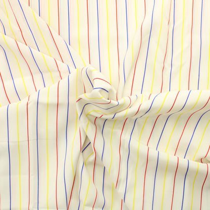 Raikas raidallinen Vaatetuskangas - Pala