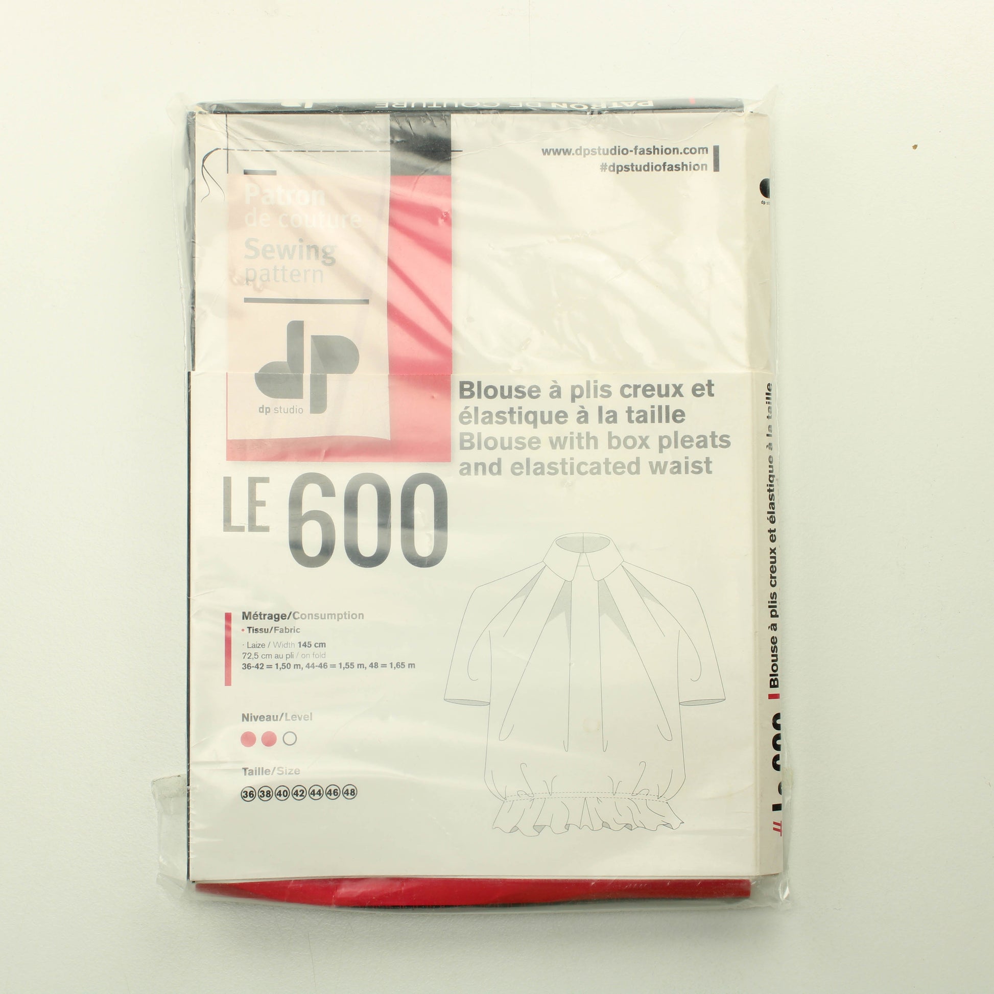 Patron de couture: Le 600 Blouse with box pleats and elasticated waist 36-48