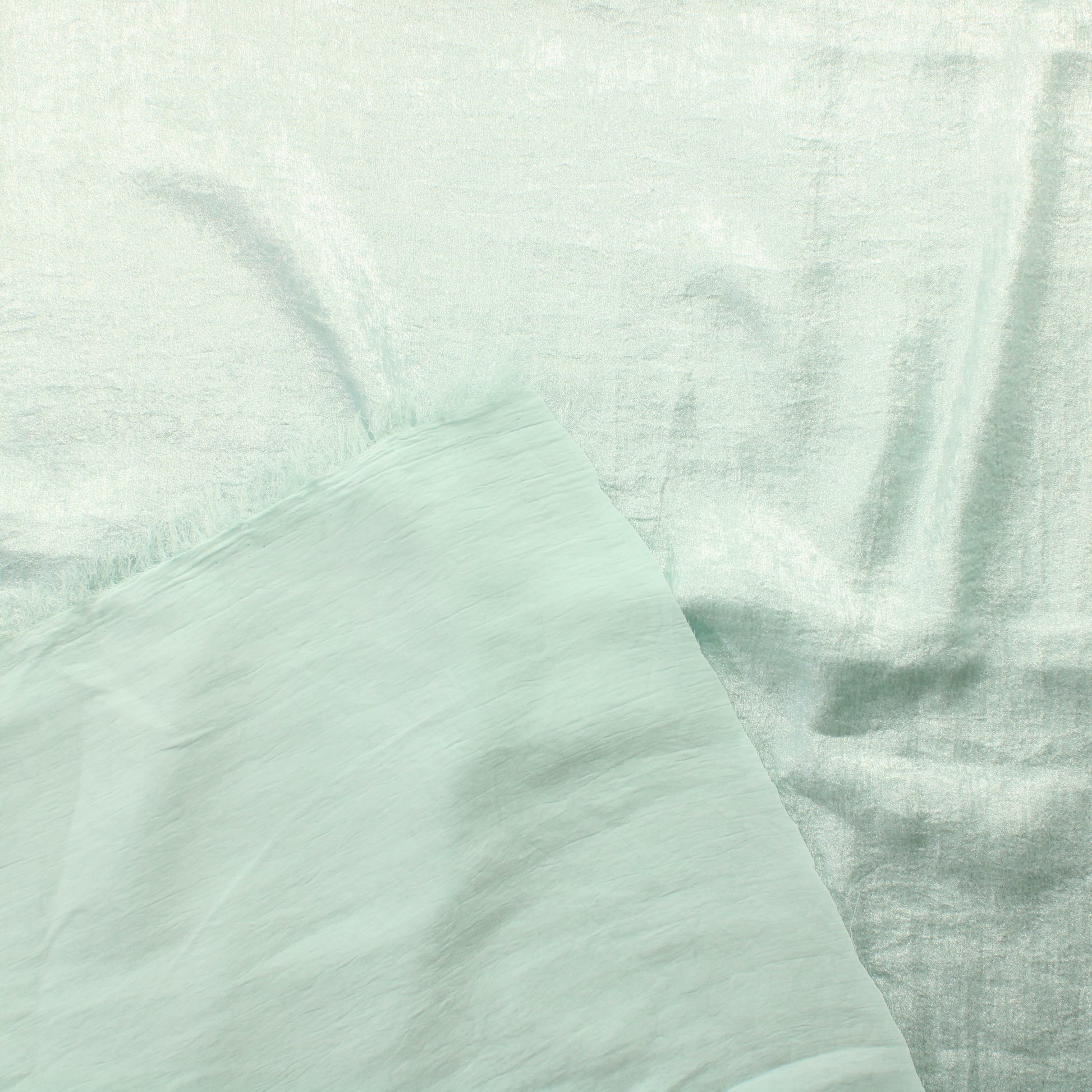 Hopeanhohtoinen sininen Vaatetuskangas - Pala