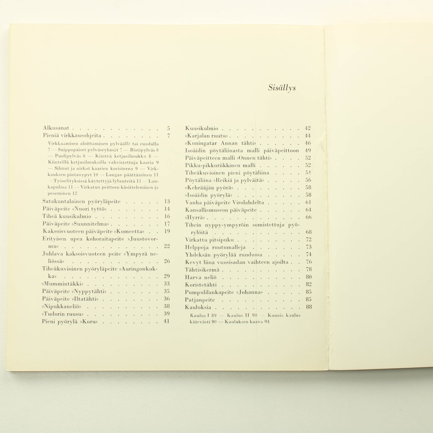 Mary Olki: Virkattuja vuodepeitteitä 