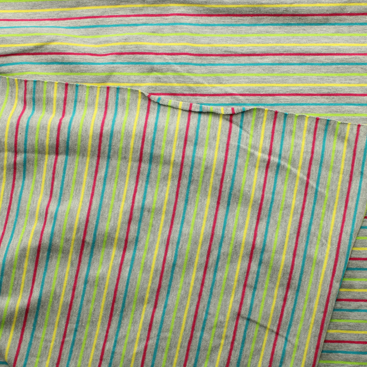 Raidallinen Trikoo - Pala