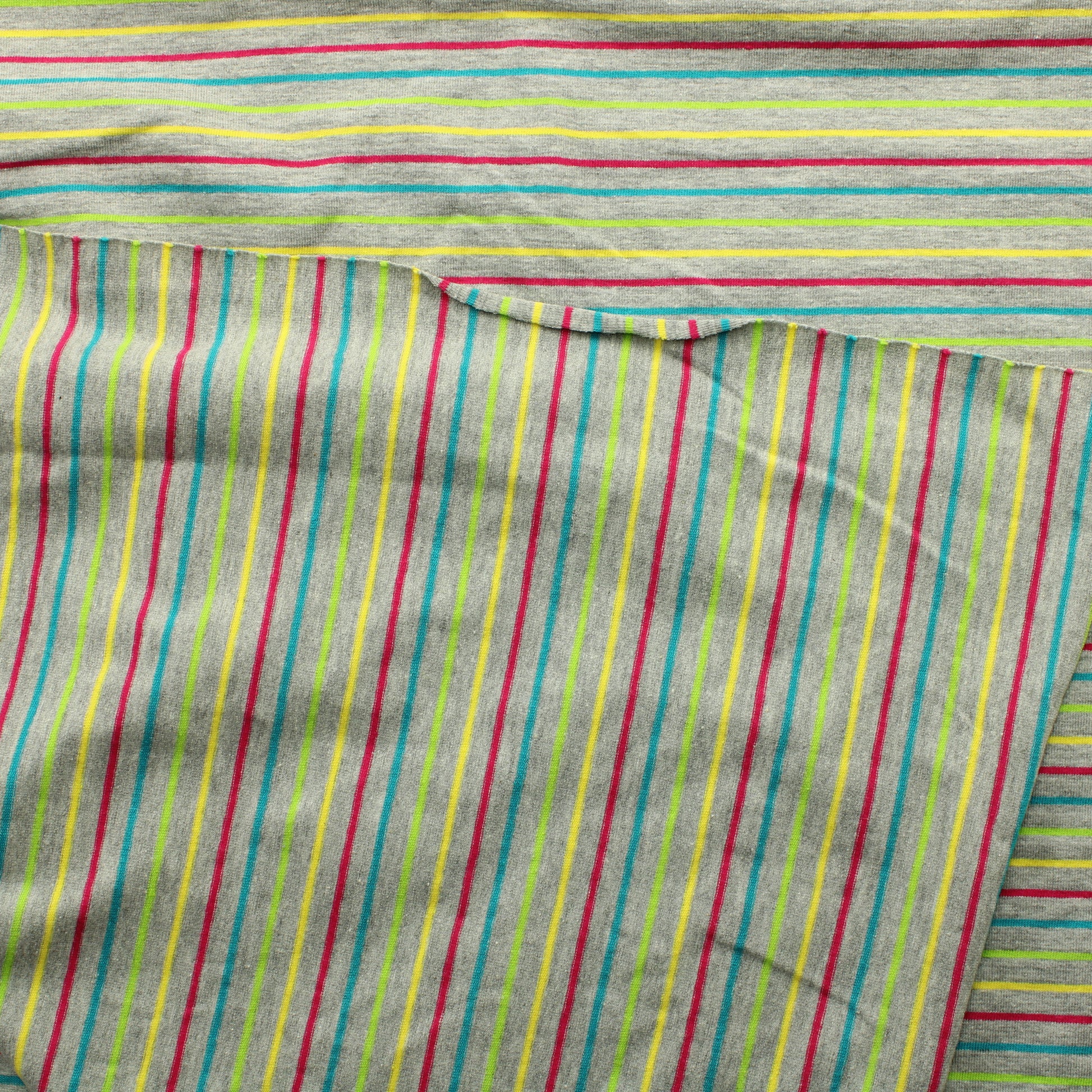 Raidallinen Trikoo - Pala