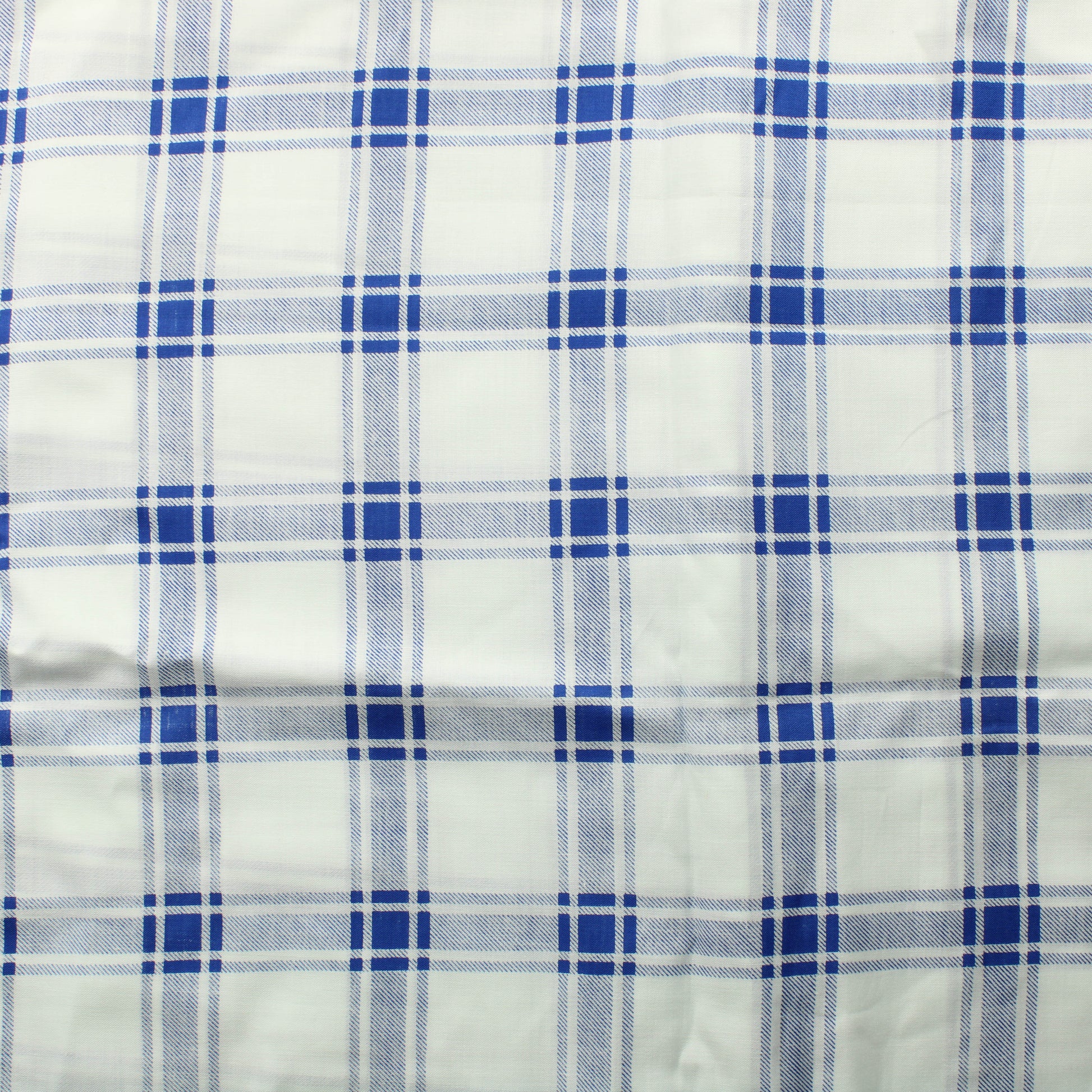 Sinivalkoinen ruudullinen Vaatetuskangas - Pala