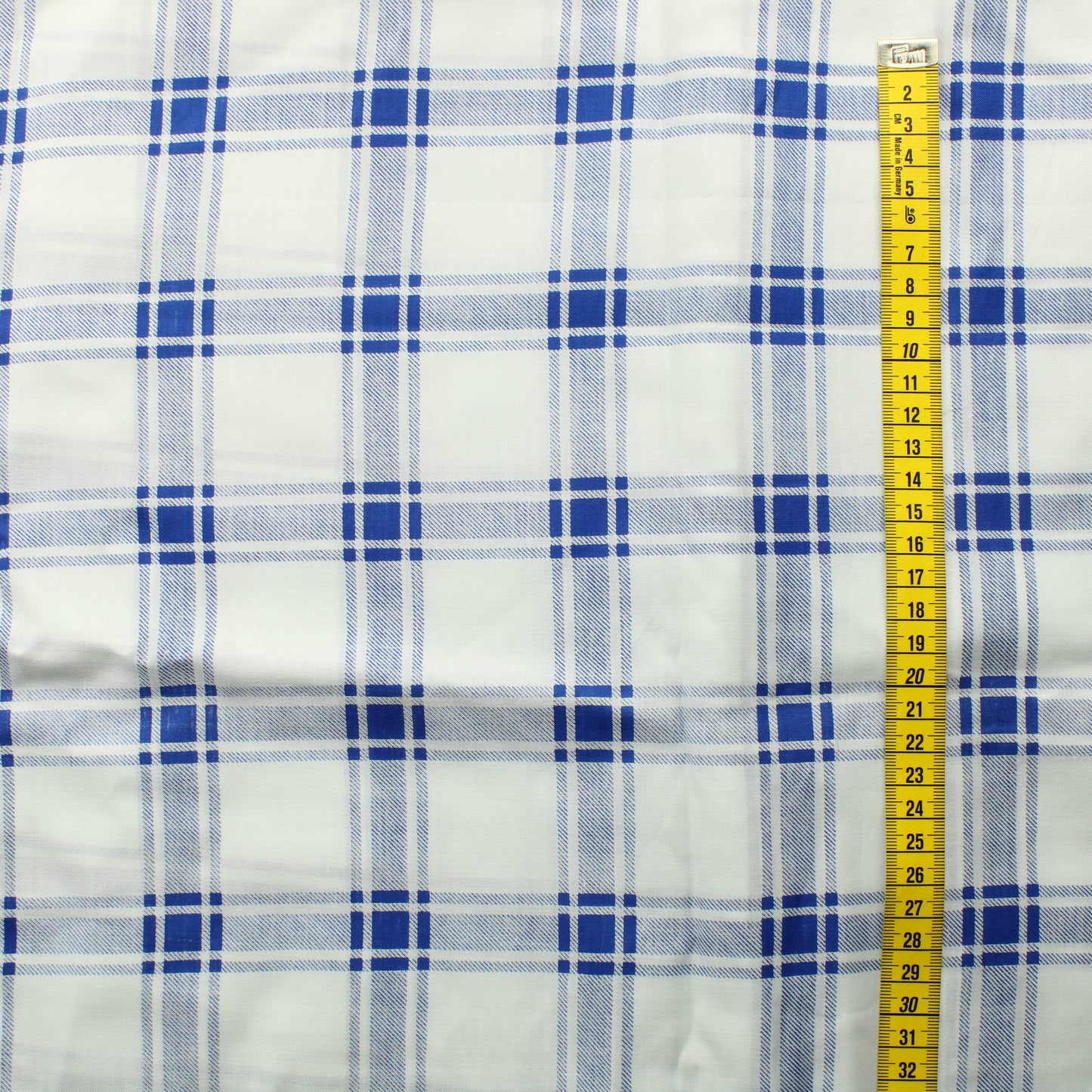 Sinivalkoinen ruudullinen Vaatetuskangas - Pala