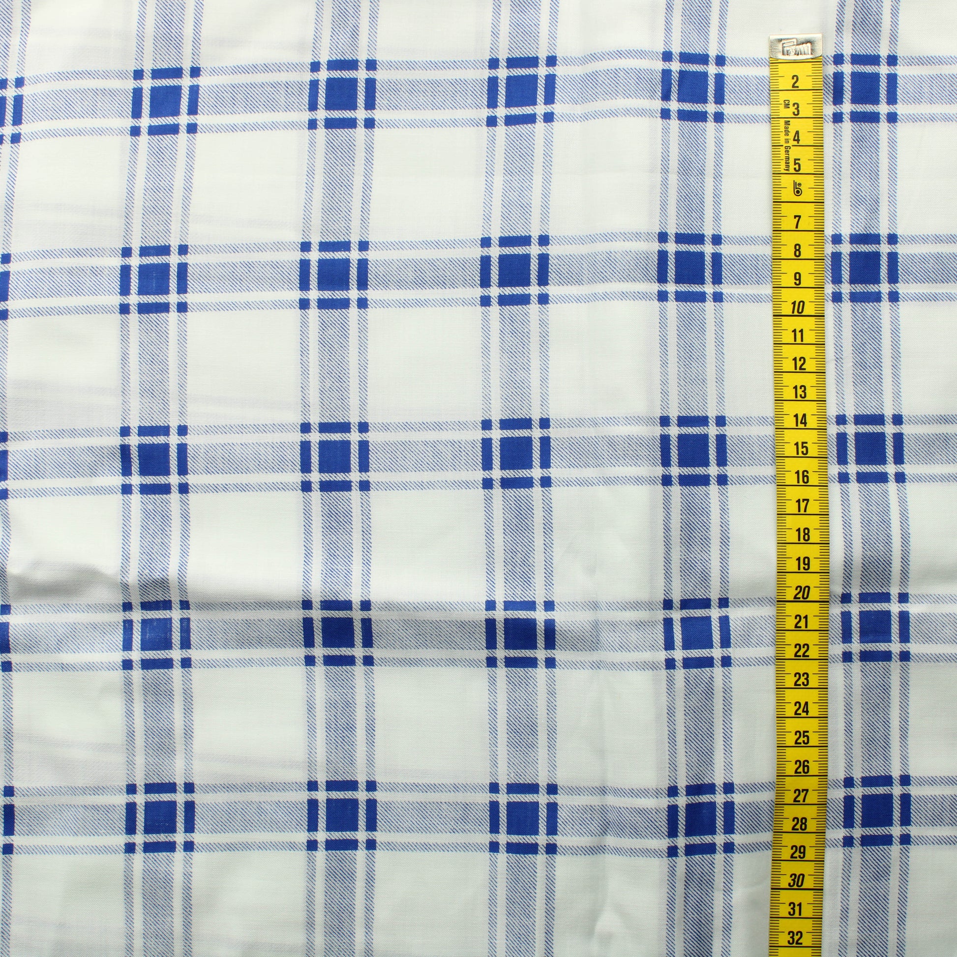 Sinivalkoinen ruudullinen Vaatetuskangas - Pala