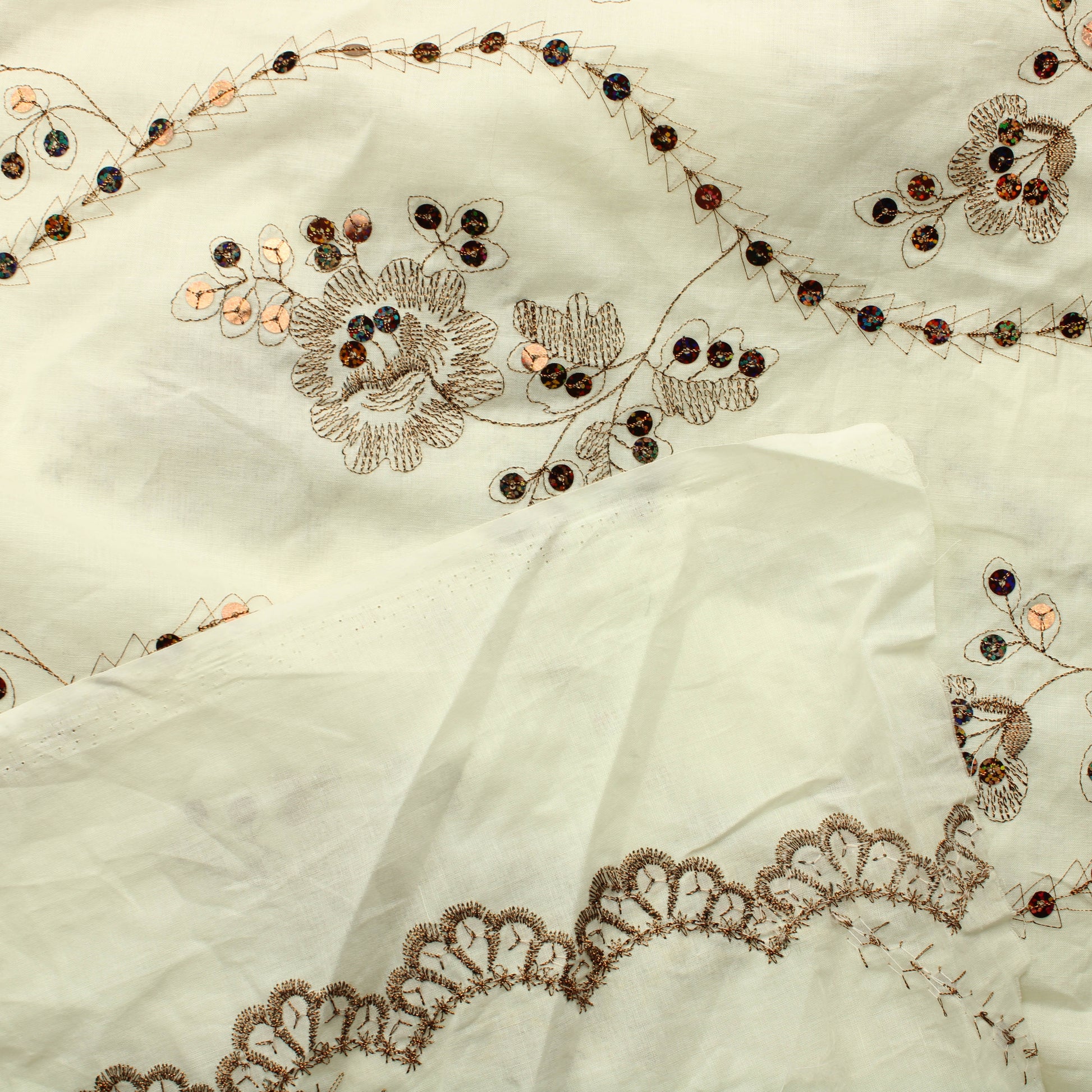 Kirjailtu Ohut Puuvillasekoite - Pala