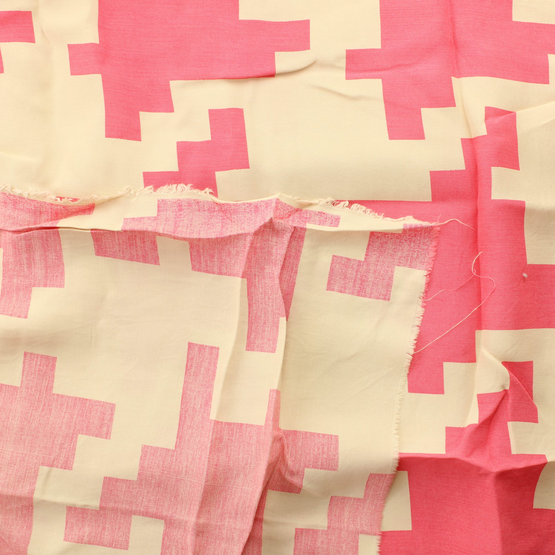 Vaaleanpuna-beige Vaatetuskangas - Pala